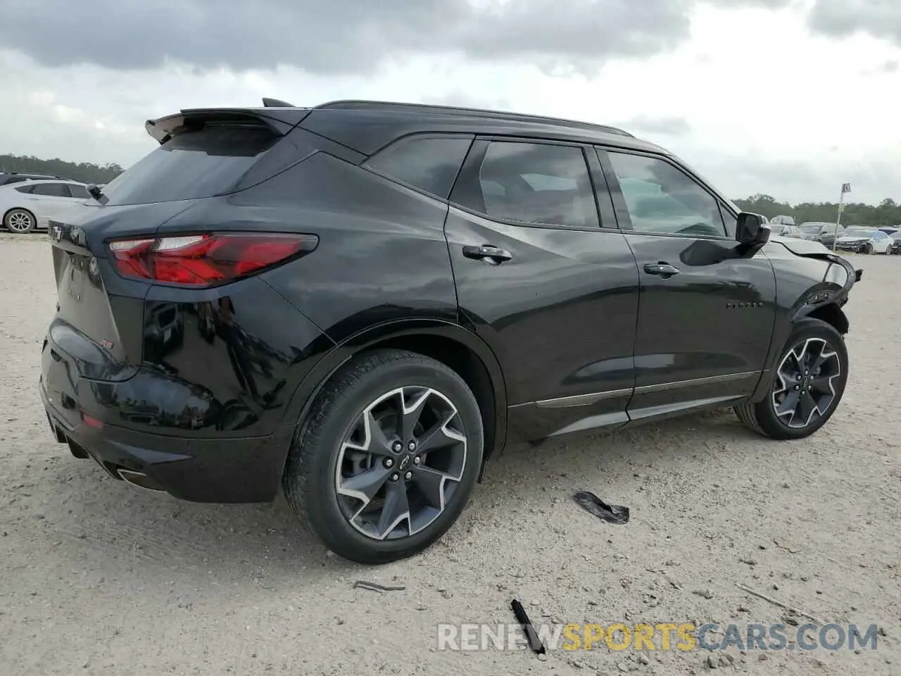 3 fotografías del automóvil dañado 3GNKBERS0NS112129 CHEVROLET BLAZER 2022