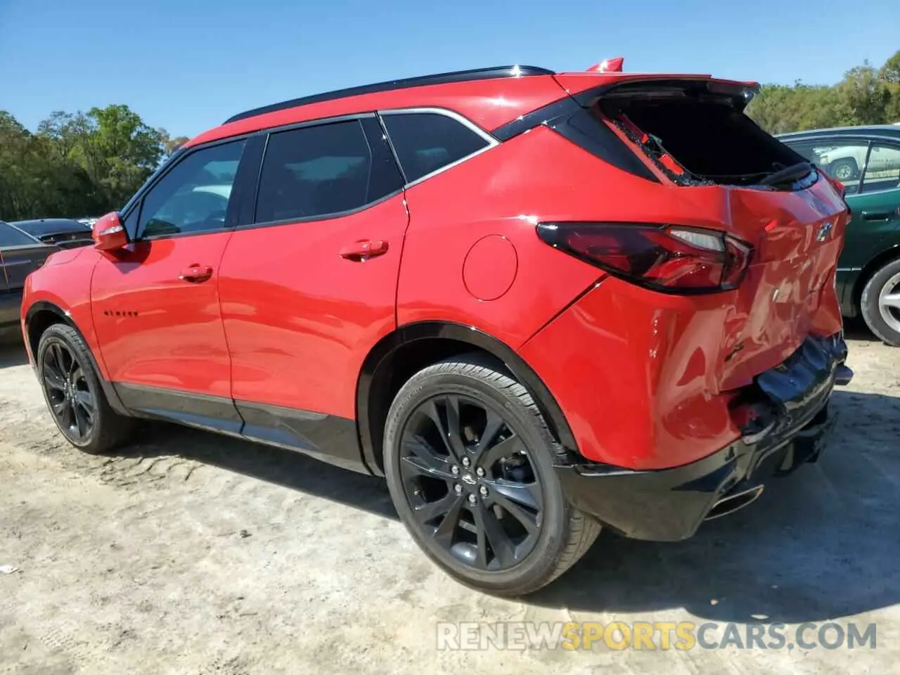 2 fotografías del automóvil dañado 3GNKBERS1NS190872 CHEVROLET BLAZER 2022
