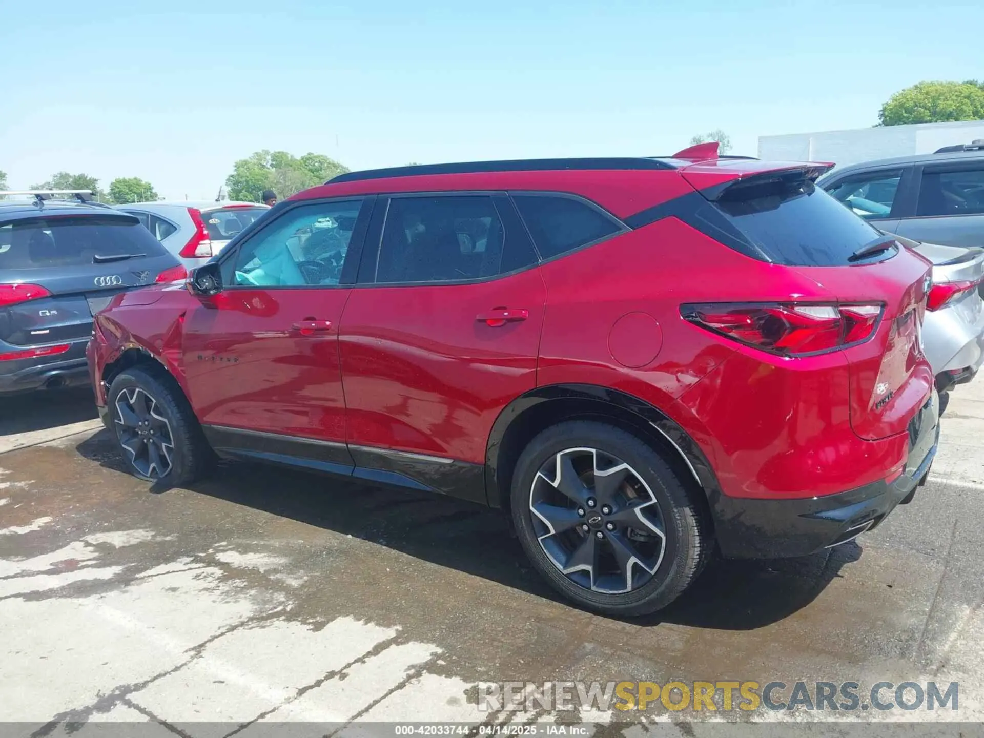 14 fotografías del automóvil dañado 3GNKBERS7NS158265 CHEVROLET BLAZER 2022