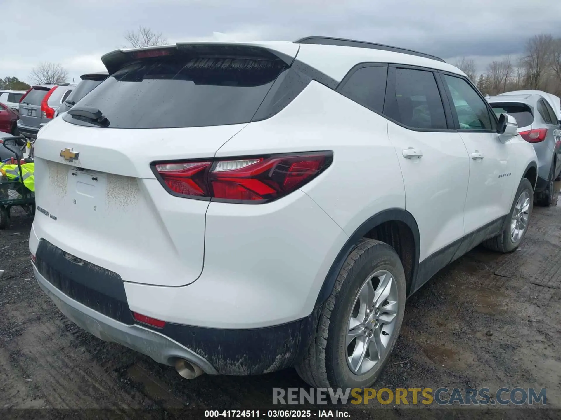 4 fotografías del automóvil dañado 3GNKBHR40NS129421 CHEVROLET BLAZER 2022