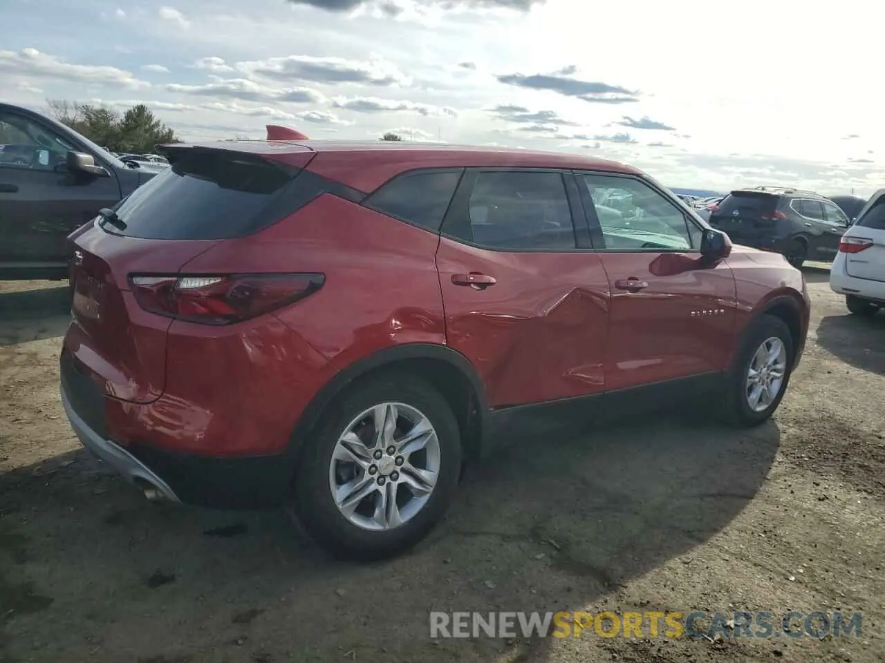 3 fotografías del automóvil dañado 3GNKBHR42NS124933 CHEVROLET BLAZER 2022