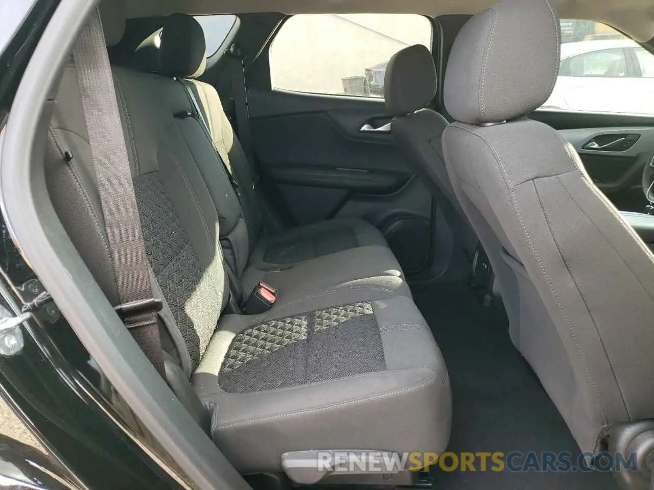 11 fotografías del automóvil dañado 3GNKBHR44NS126179 CHEVROLET BLAZER 2022