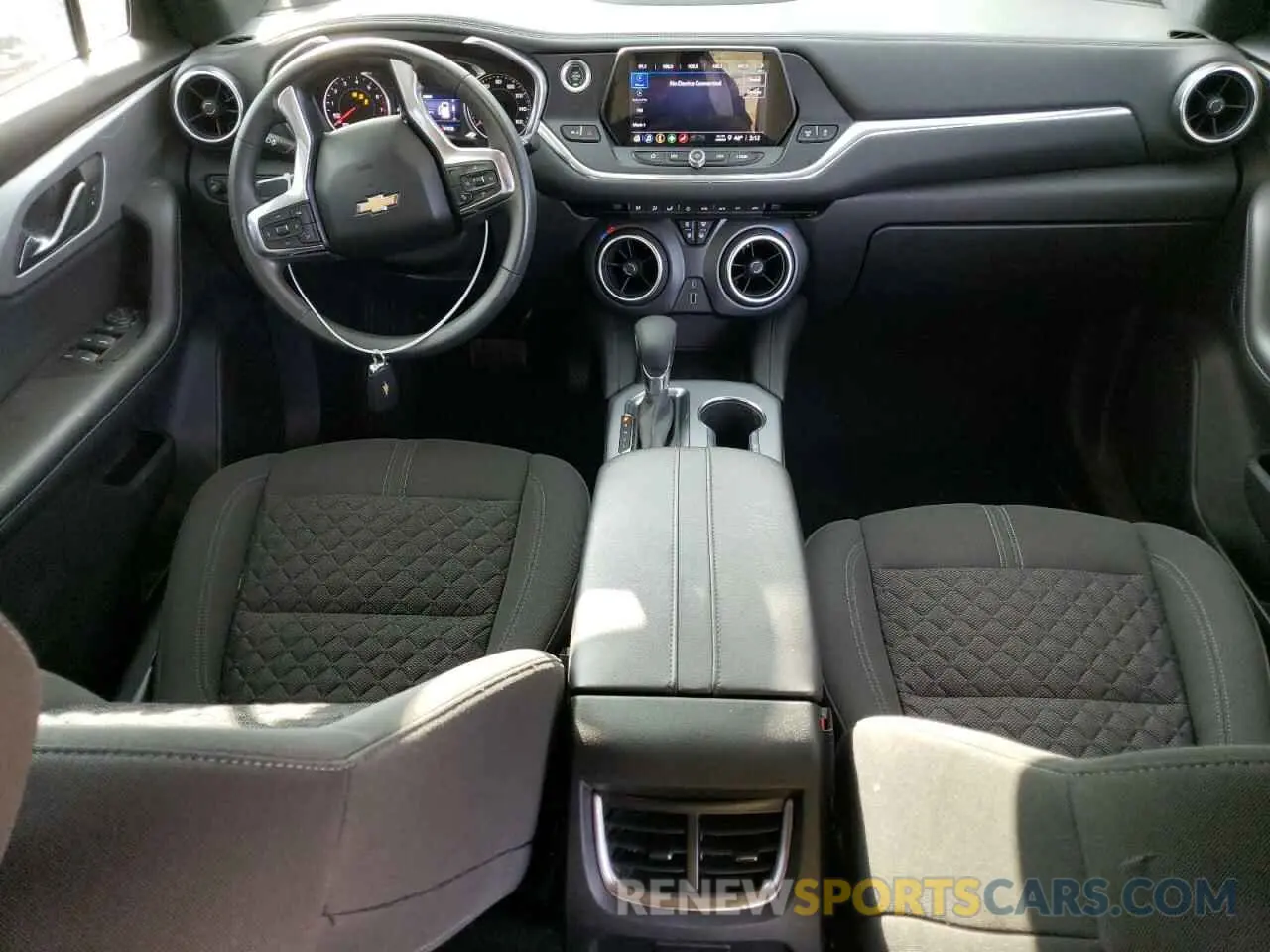 8 fotografías del automóvil dañado 3GNKBHR44NS126179 CHEVROLET BLAZER 2022