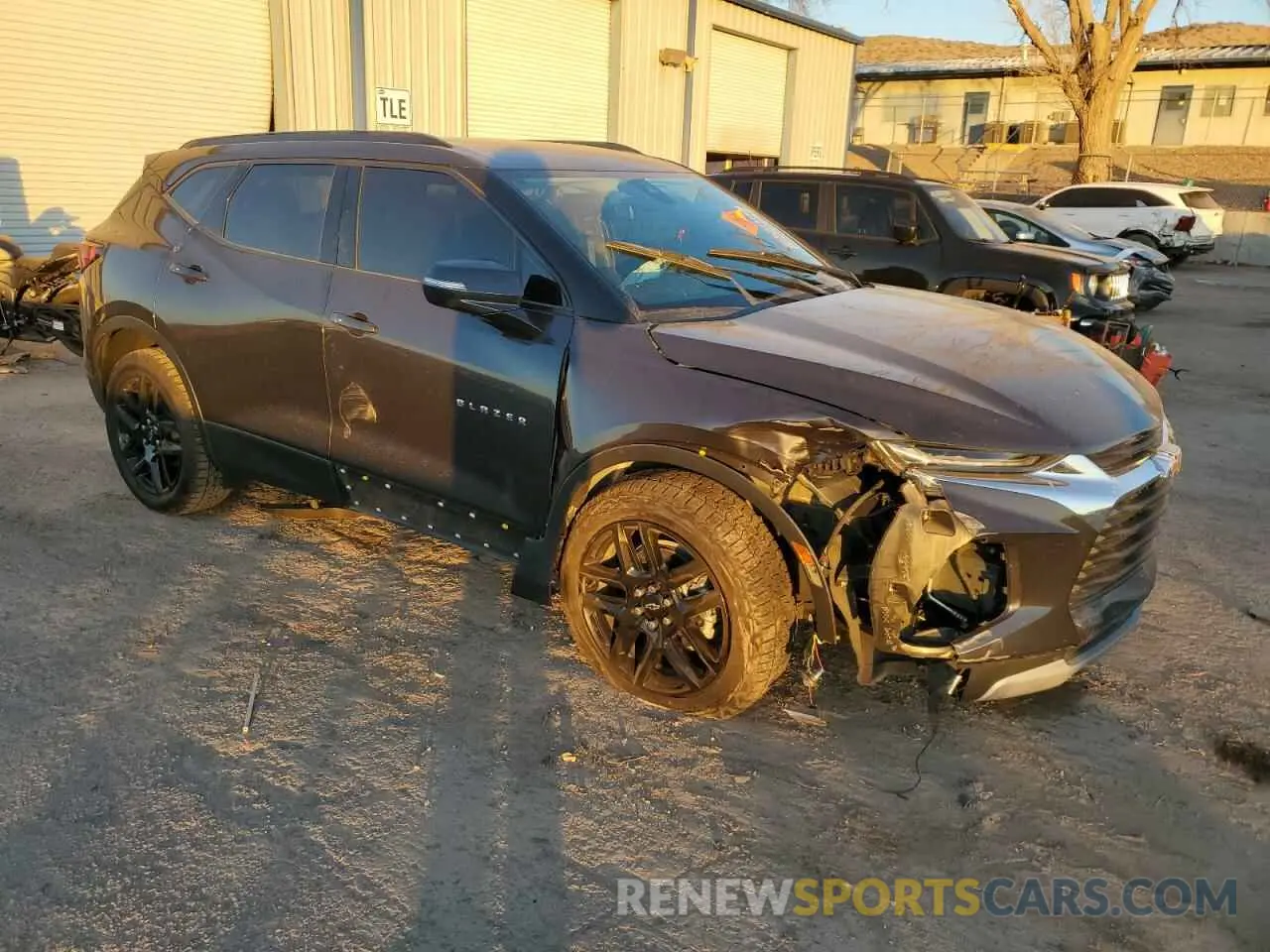 4 fotografías del automóvil dañado 3GNKBJRSXNS218029 CHEVROLET BLAZER 2022
