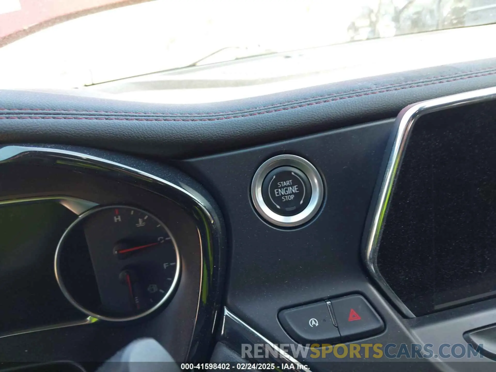 11 fotografías del automóvil dañado 3GNKBKRS1NS154159 CHEVROLET BLAZER 2022