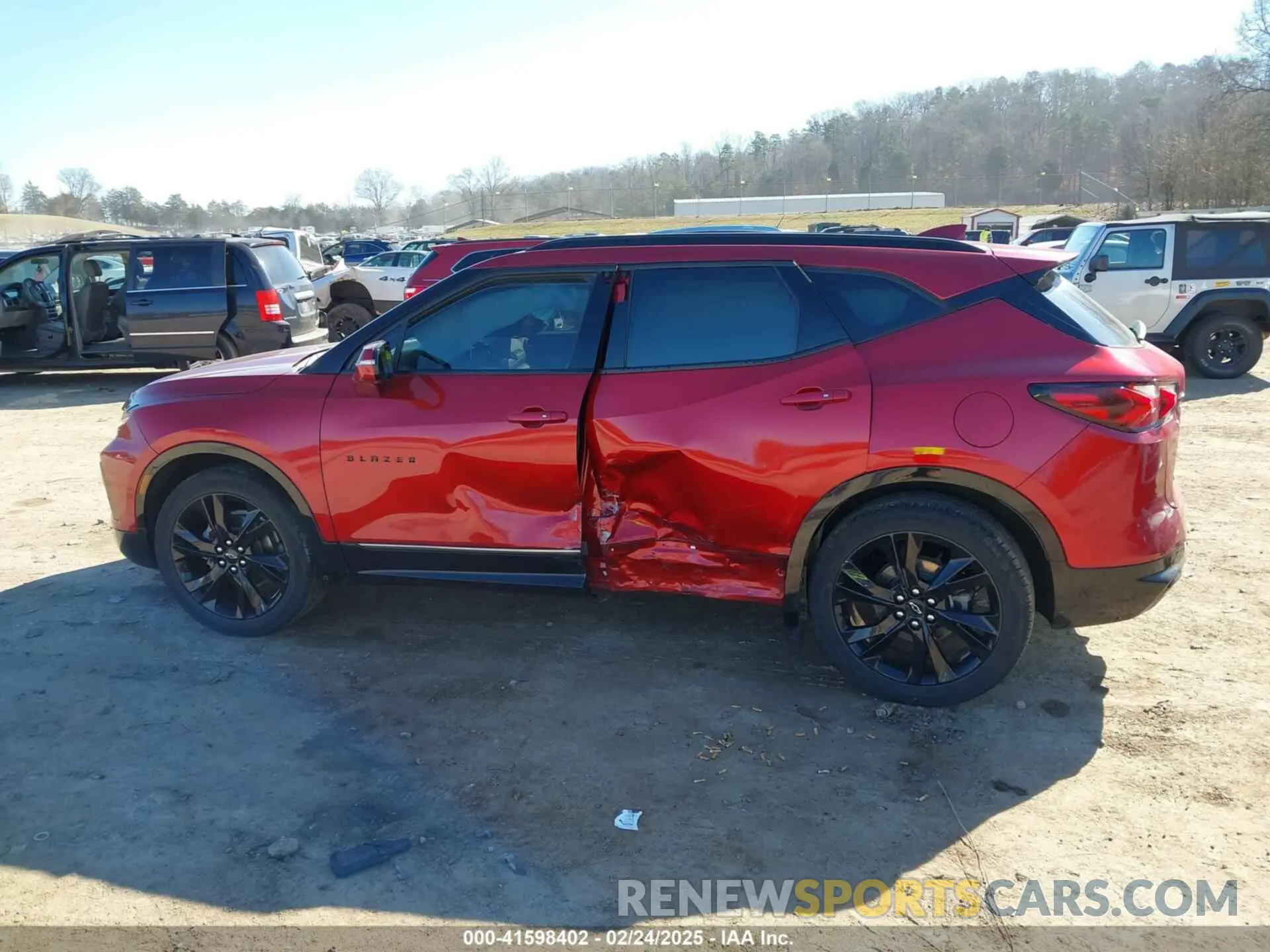 14 fotografías del automóvil dañado 3GNKBKRS1NS154159 CHEVROLET BLAZER 2022