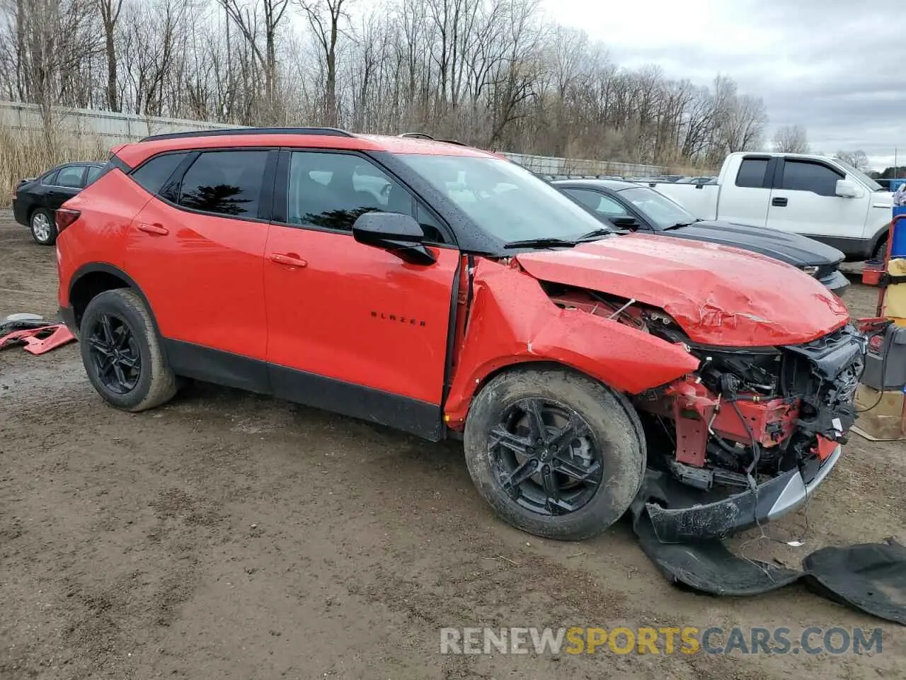 4 fotografías del automóvil dañado 3GNKBCR40PS201725 CHEVROLET BLAZER 2023