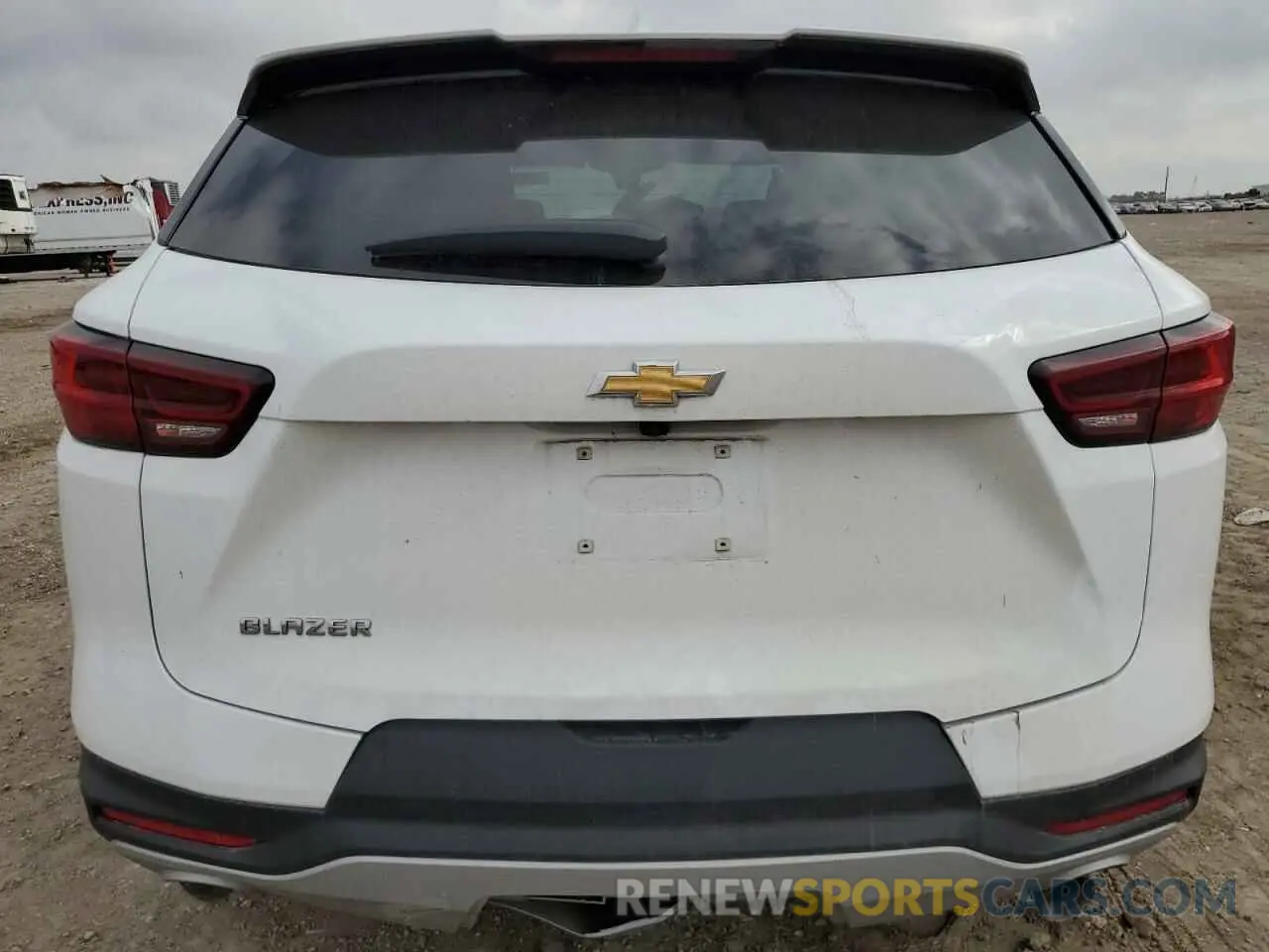 6 fotografías del automóvil dañado 3GNKBCR43PS226389 CHEVROLET BLAZER 2023