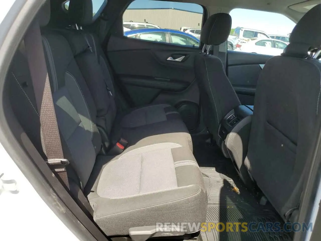 11 fotografías del automóvil dañado 3GNKBCR44PS210816 CHEVROLET BLAZER 2023