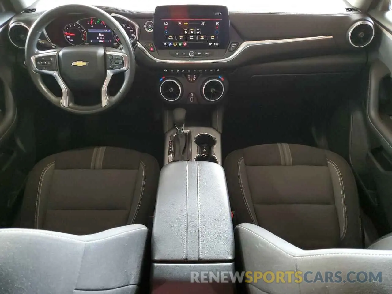 8 fotografías del automóvil dañado 3GNKBCR48PS143881 CHEVROLET BLAZER 2023