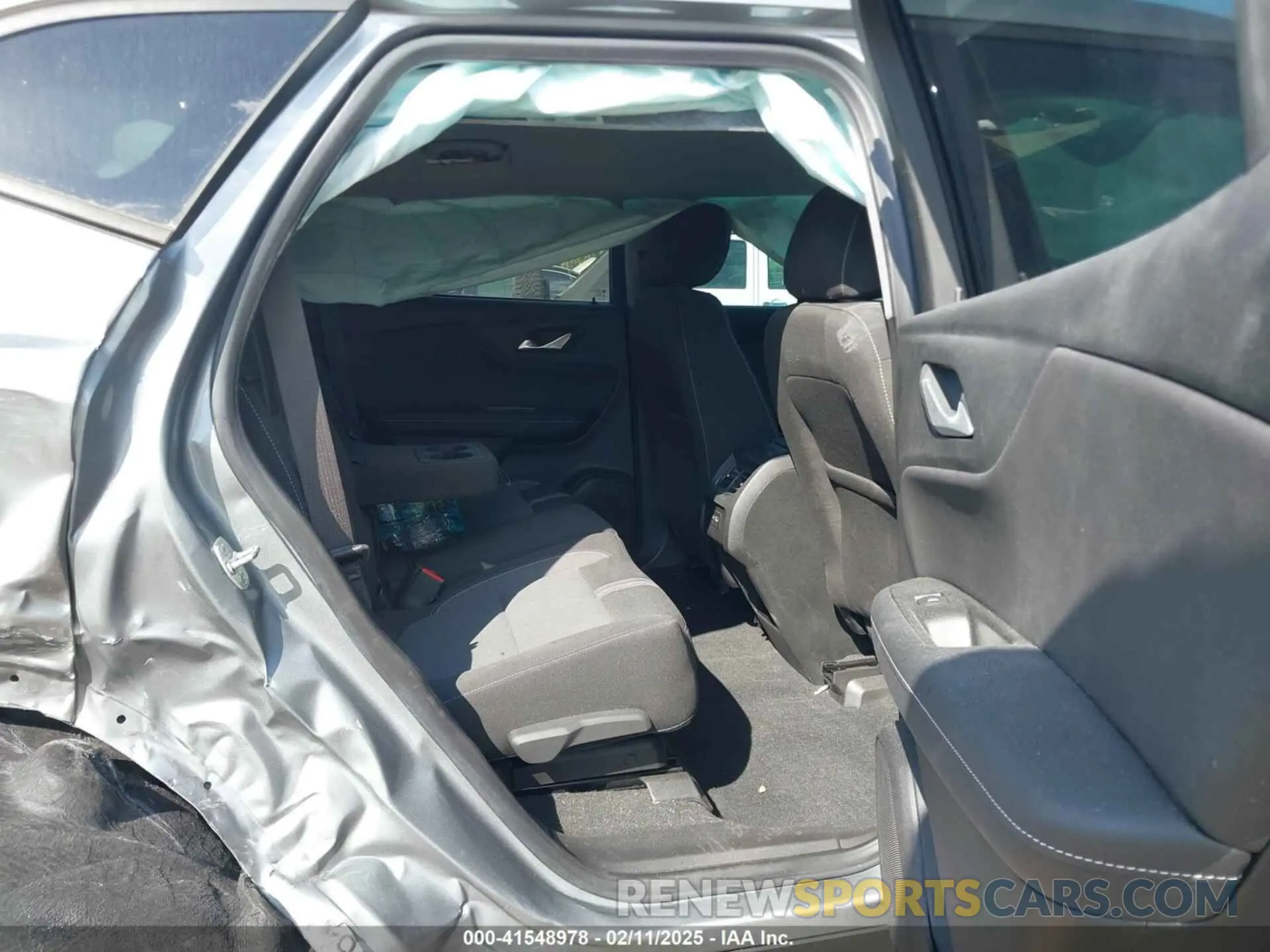 8 fotografías del automóvil dañado 3GNKBCR49PS208429 CHEVROLET BLAZER 2023