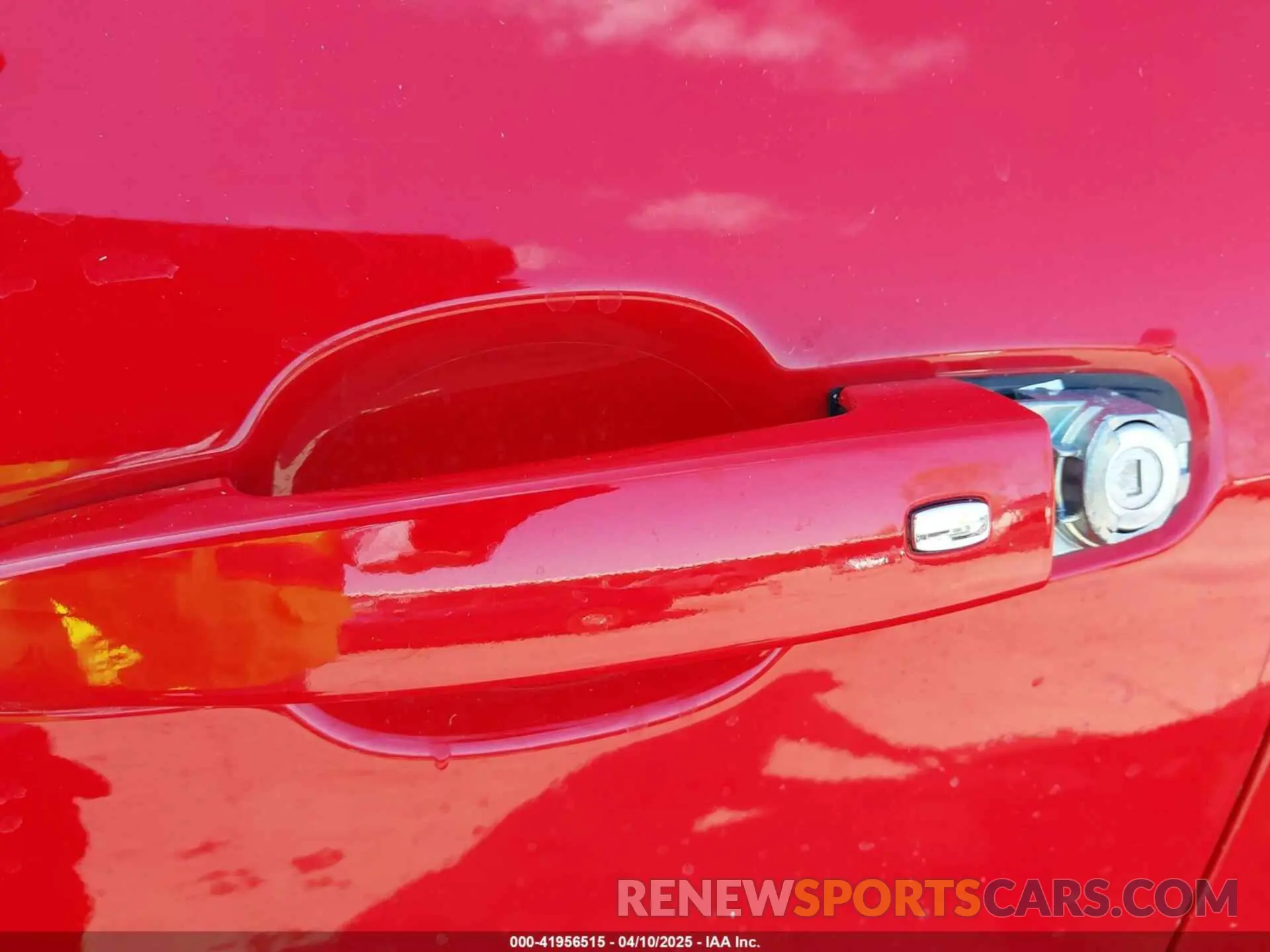 19 fotografías del automóvil dañado 3GNKBERS5PS199772 CHEVROLET BLAZER 2023