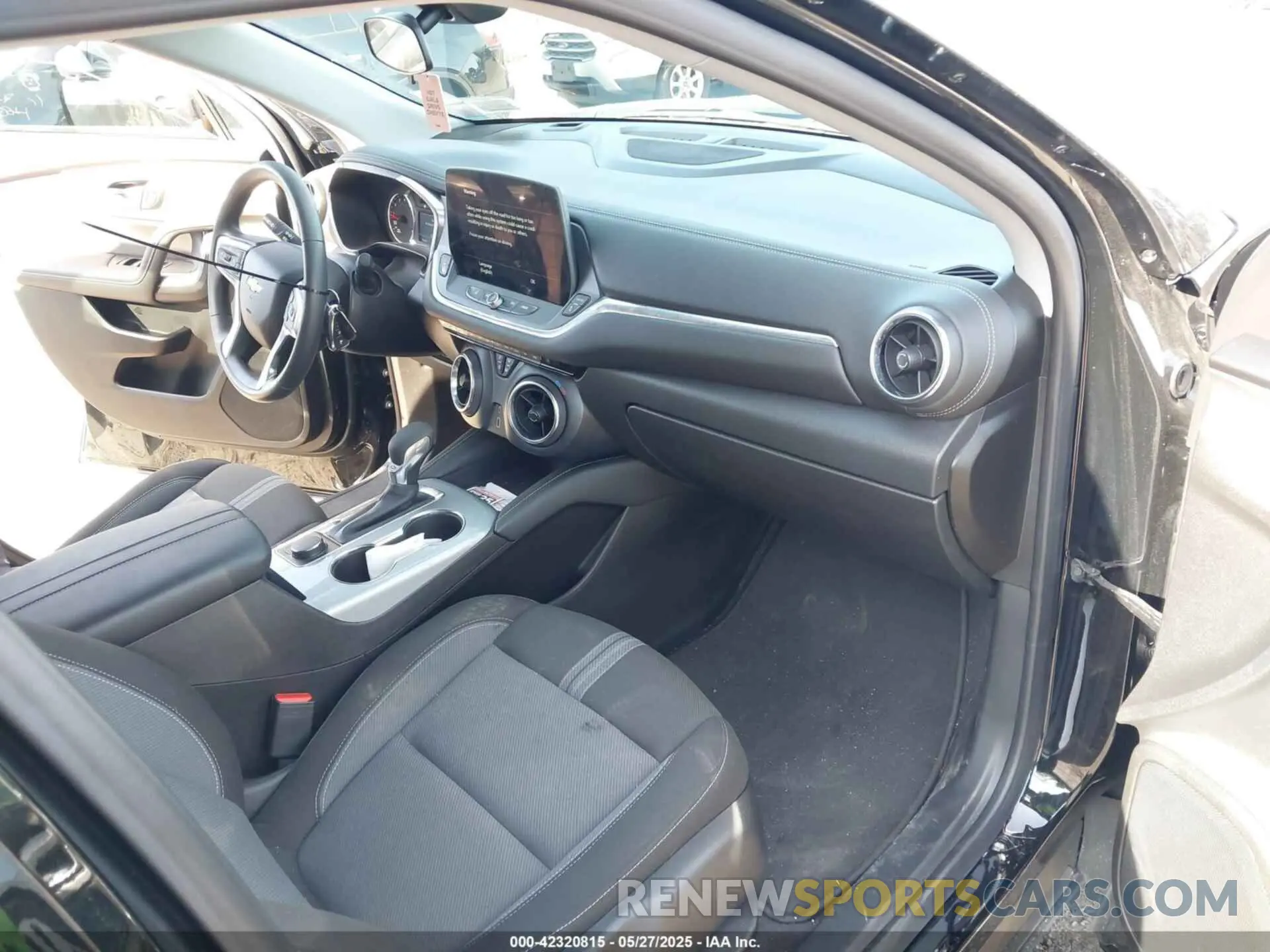 5 fotografías del automóvil dañado 3GNKBHR40PS217839 CHEVROLET BLAZER 2023