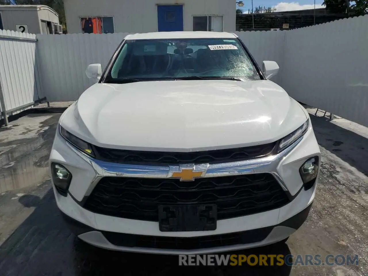 5 fotografías del automóvil dañado 3GNKBHR41PS203237 CHEVROLET BLAZER 2023