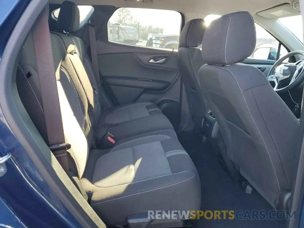 11 fotografías del automóvil dañado 3GNKBHR44PS155586 CHEVROLET BLAZER 2023