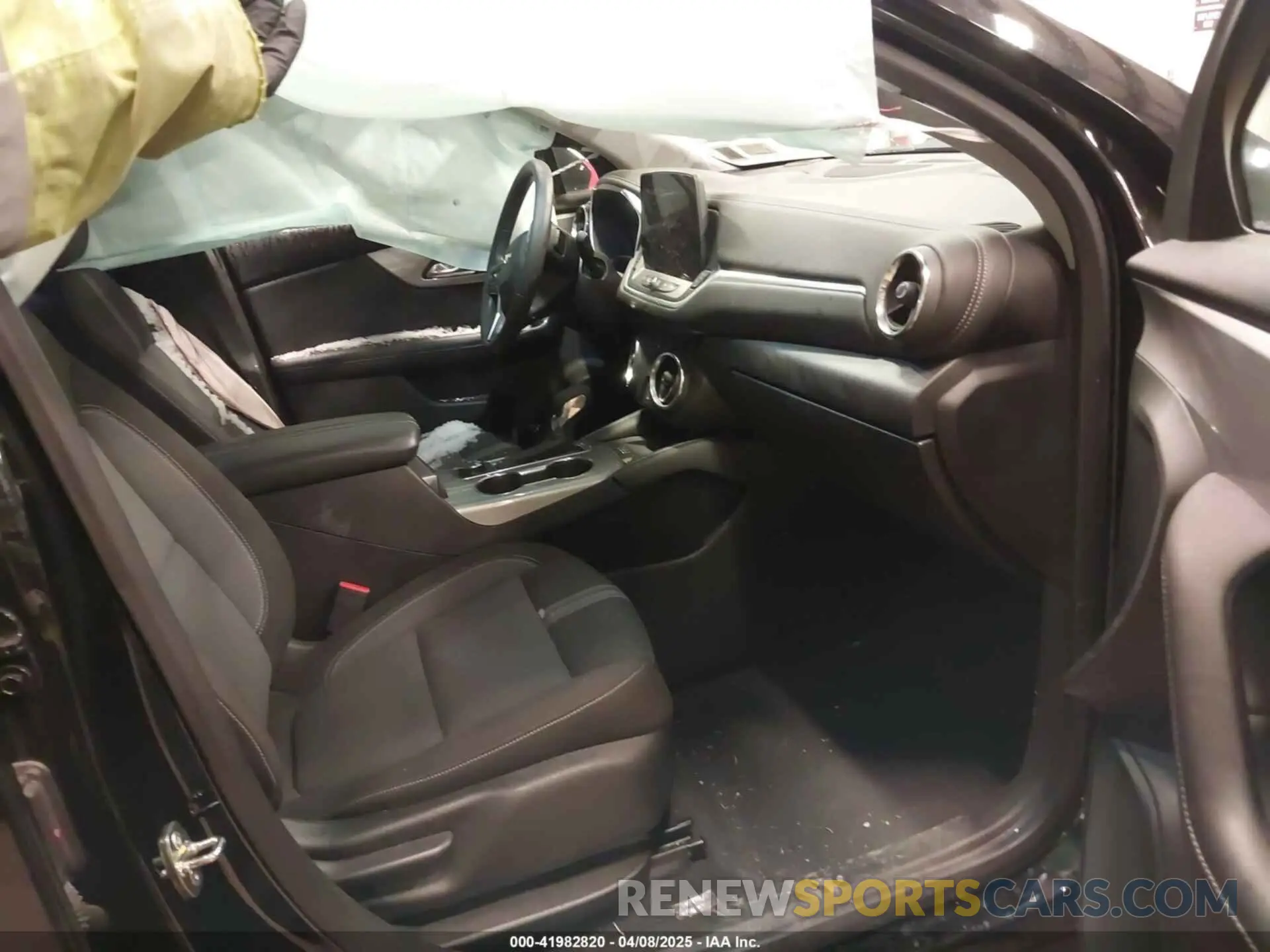 5 fotografías del automóvil dañado 3GNKBHR47PS121884 CHEVROLET BLAZER 2023