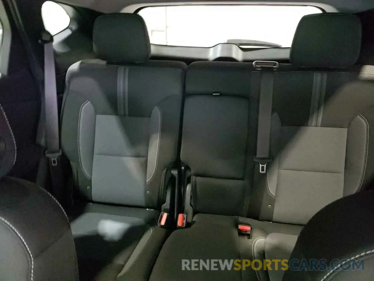 10 fotografías del automóvil dañado 3GNKBHR49PS111700 CHEVROLET BLAZER 2023