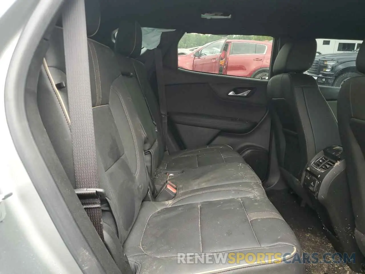 10 fotografías del automóvil dañado 3GNKBLRS6PS180166 CHEVROLET BLAZER 2023