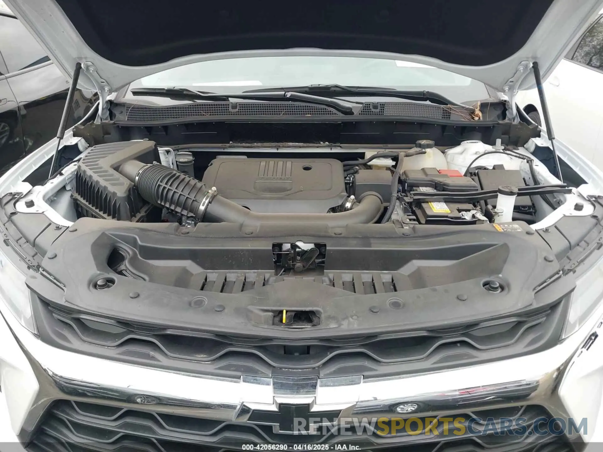 10 fotografías del automóvil dañado 3GNKBCR44RS277208 CHEVROLET BLAZER 2024