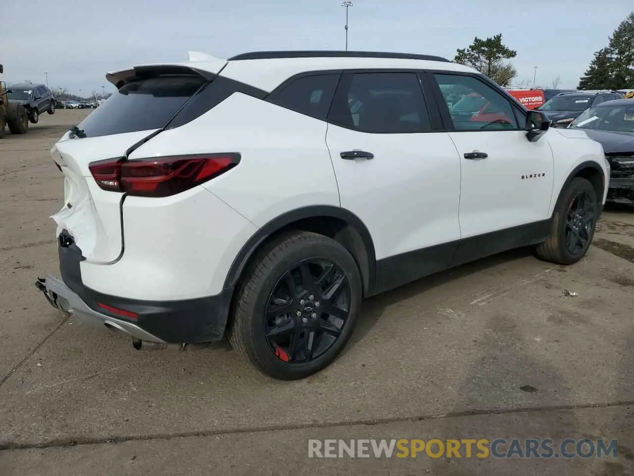 3 fotografías del automóvil dañado 3GNKBCR46RS226907 CHEVROLET BLAZER 2024