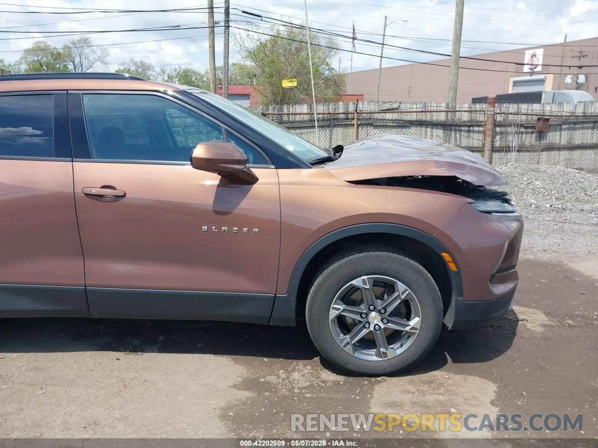 13 fotografías del automóvil dañado 3GNKBCR4XRS165349 CHEVROLET BLAZER 2024