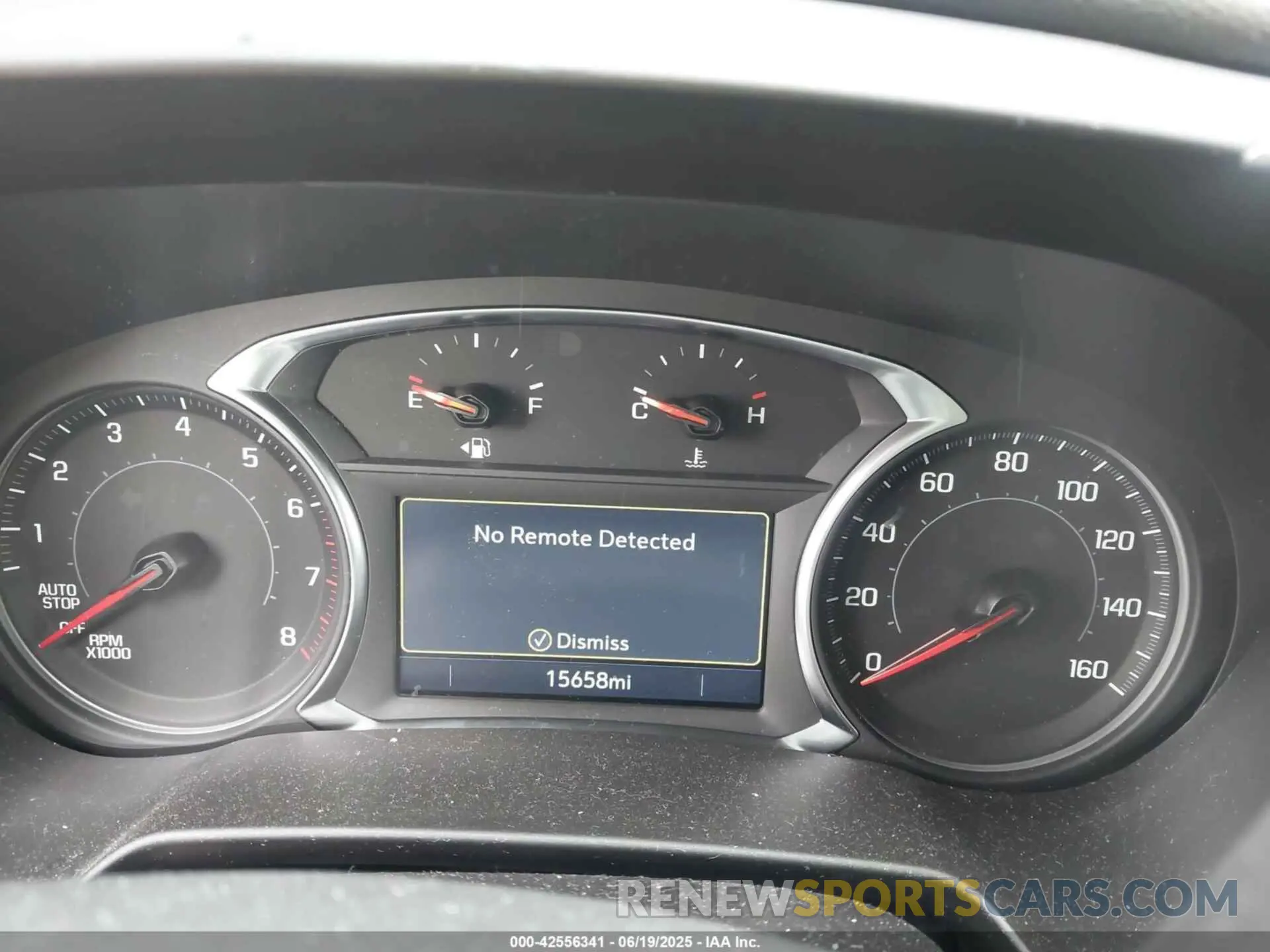 11 fotografías del automóvil dañado 3GNKBCR4XRS233343 CHEVROLET BLAZER 2024