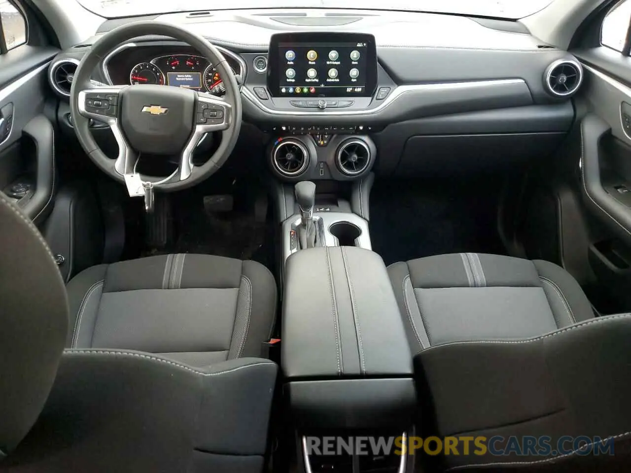 8 fotografías del automóvil dañado 3GNKBCR4XRS243922 CHEVROLET BLAZER 2024