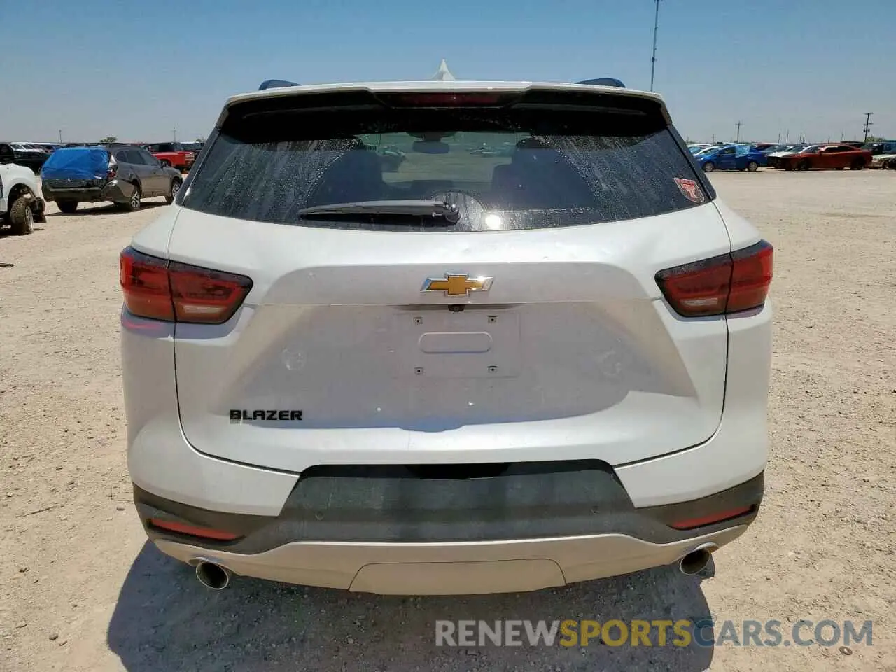 6 fotografías del automóvil dañado 3GNKBDR44RS186042 CHEVROLET BLAZER 2024
