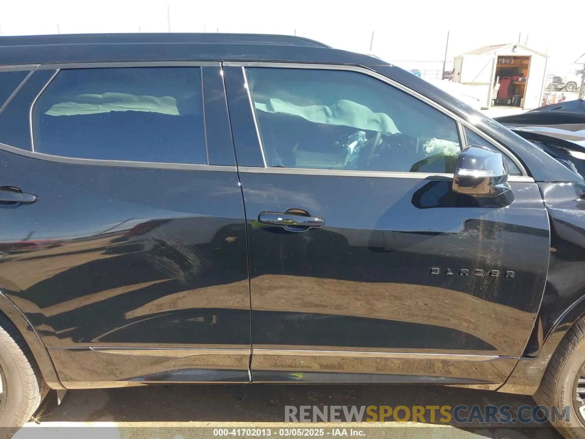 13 fotografías del automóvil dañado 3GNKBERS3RS271667 CHEVROLET BLAZER 2024