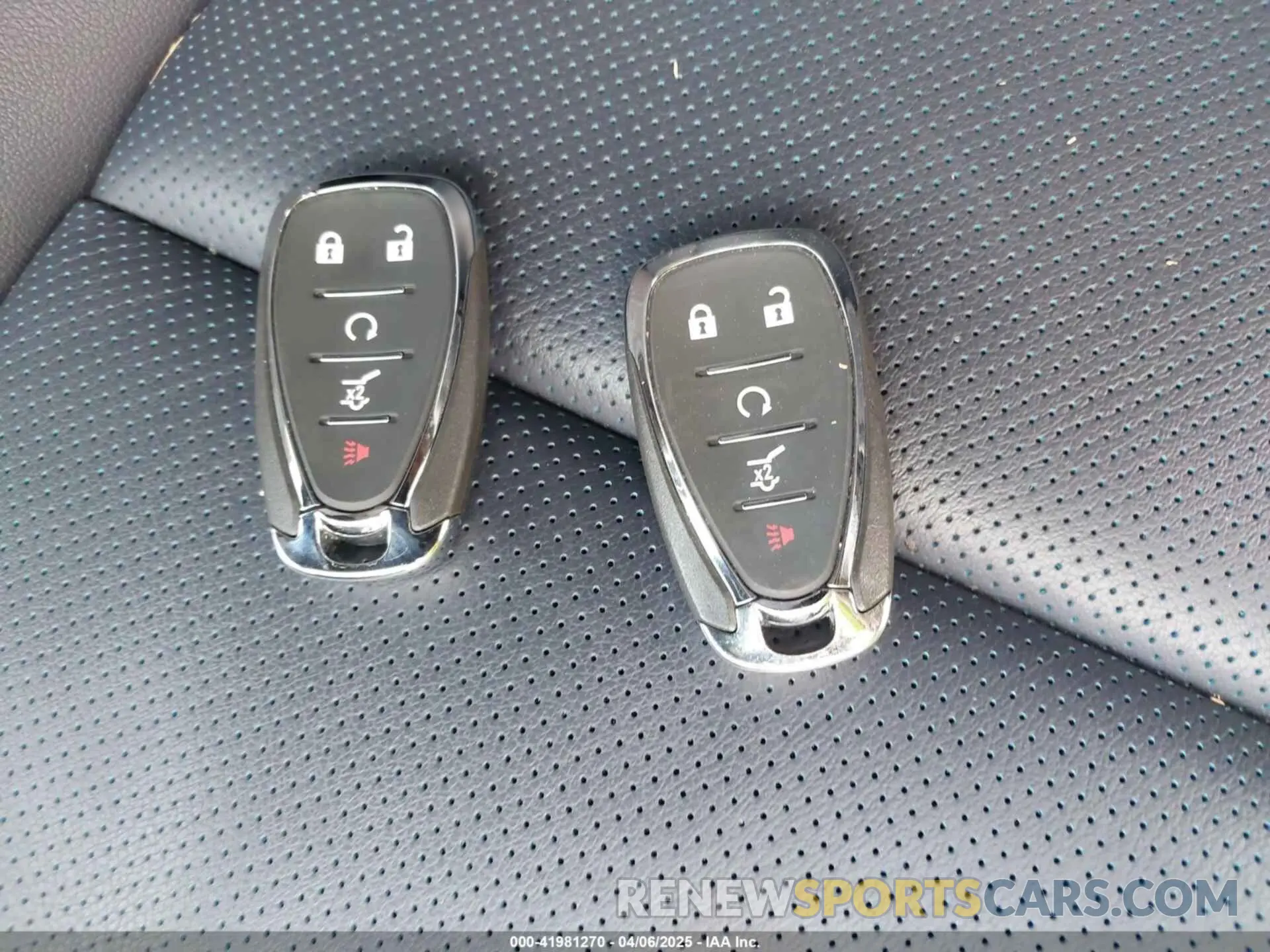 11 fotografías del automóvil dañado 3GNKBERS6RS240185 CHEVROLET BLAZER 2024