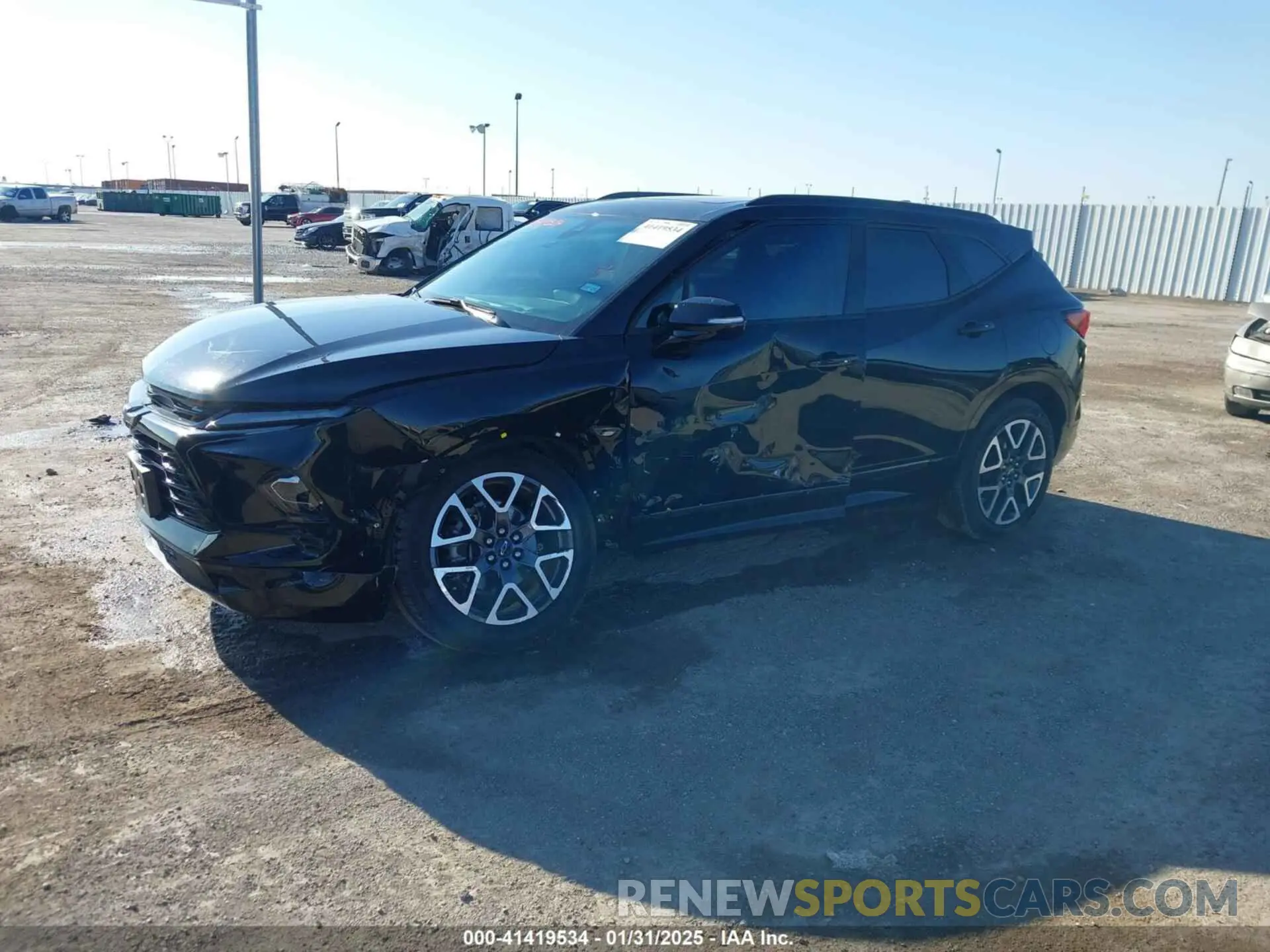 14 fotografías del automóvil dañado 3GNKBERS7RS221970 CHEVROLET BLAZER 2024