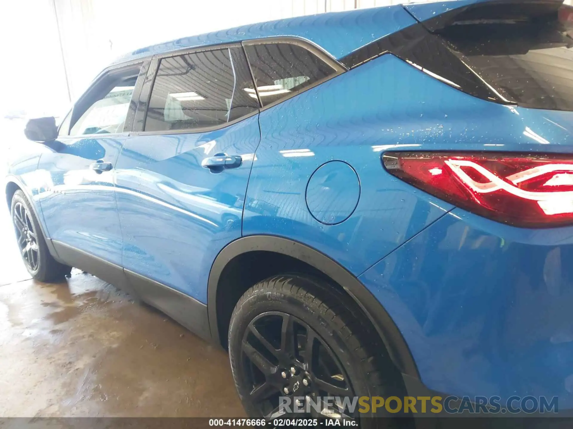 14 fotografías del automóvil dañado 3GNKBHR41RS185020 CHEVROLET BLAZER 2024