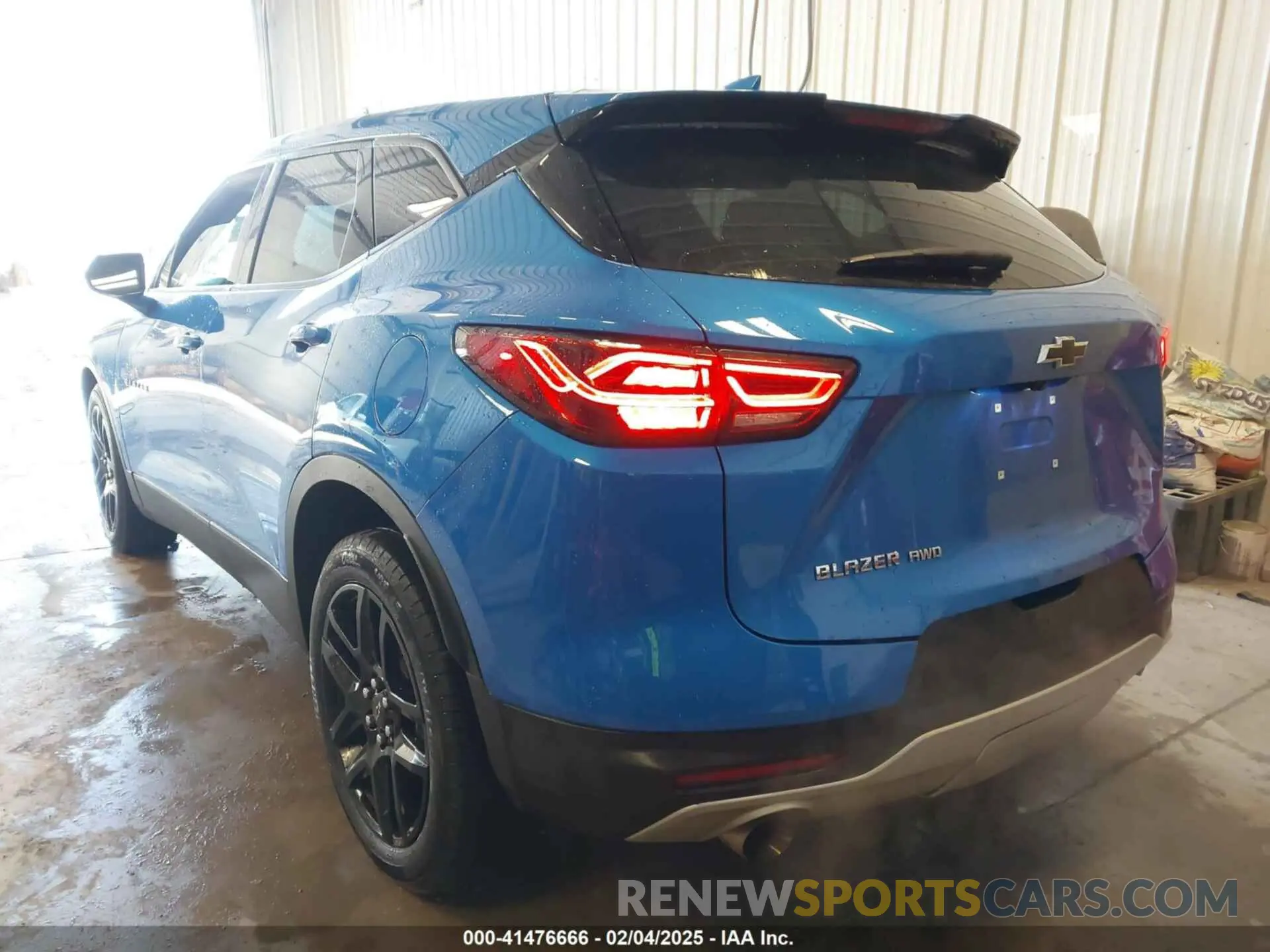 3 fotografías del automóvil dañado 3GNKBHR41RS185020 CHEVROLET BLAZER 2024