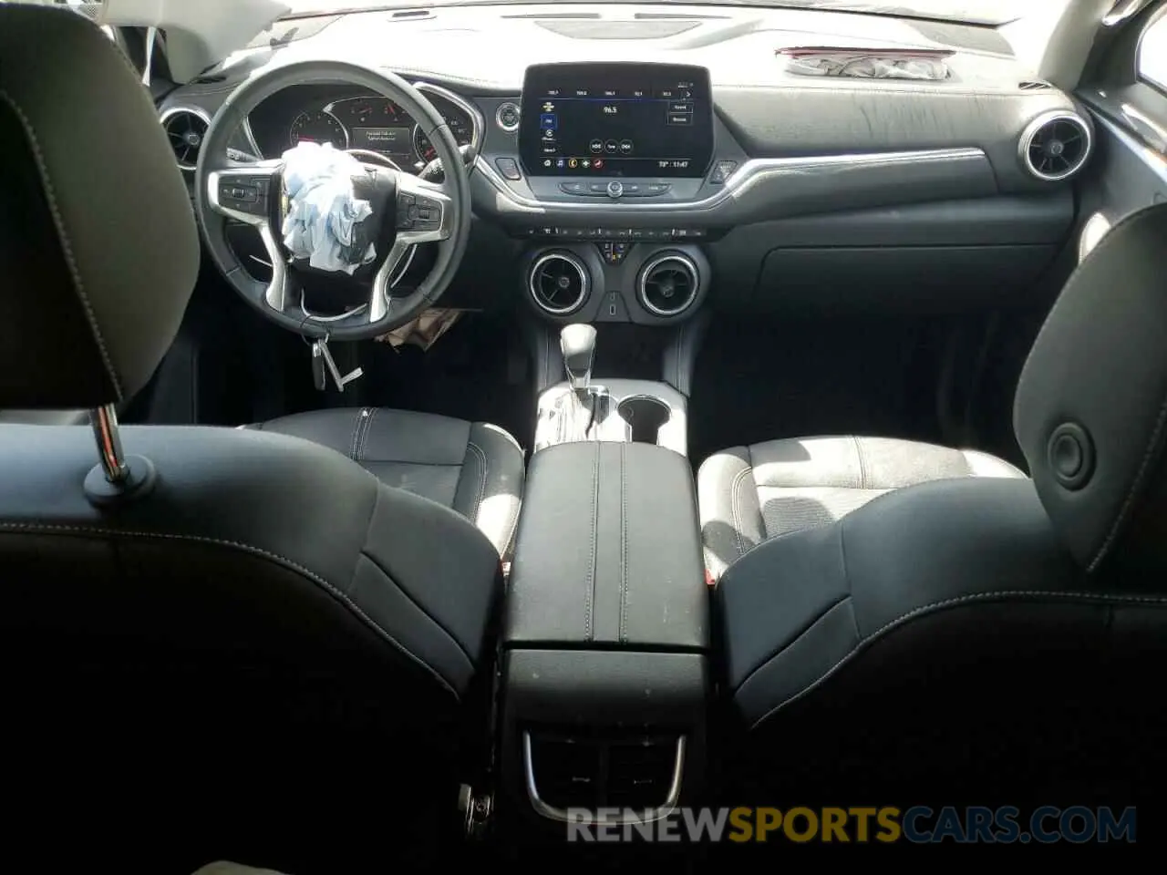 8 fotografías del automóvil dañado 3GNKBJR40RS178941 CHEVROLET BLAZER 2024