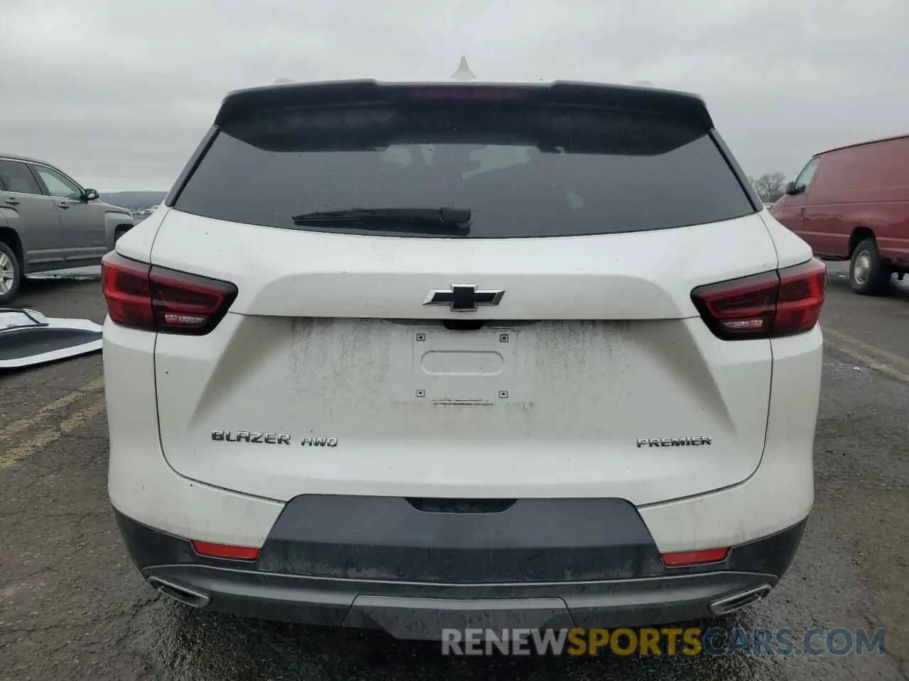 6 fotografías del automóvil dañado 3GNKBLRSXRS282234 CHEVROLET BLAZER 2024