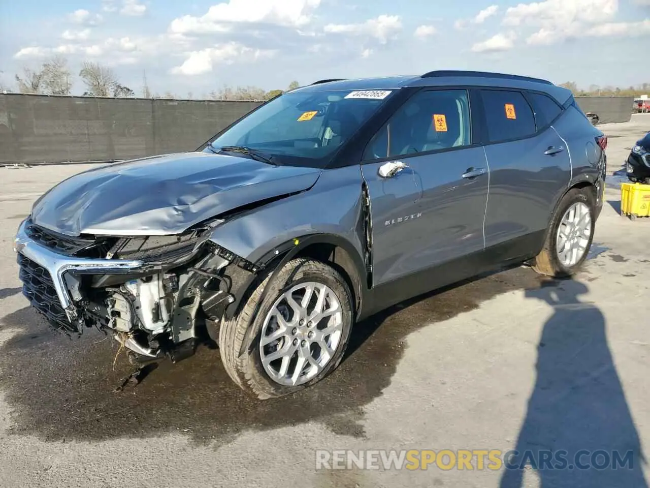 1 fotografías del automóvil dañado 3GNKBCR45SS167113 CHEVROLET BLAZER 2025