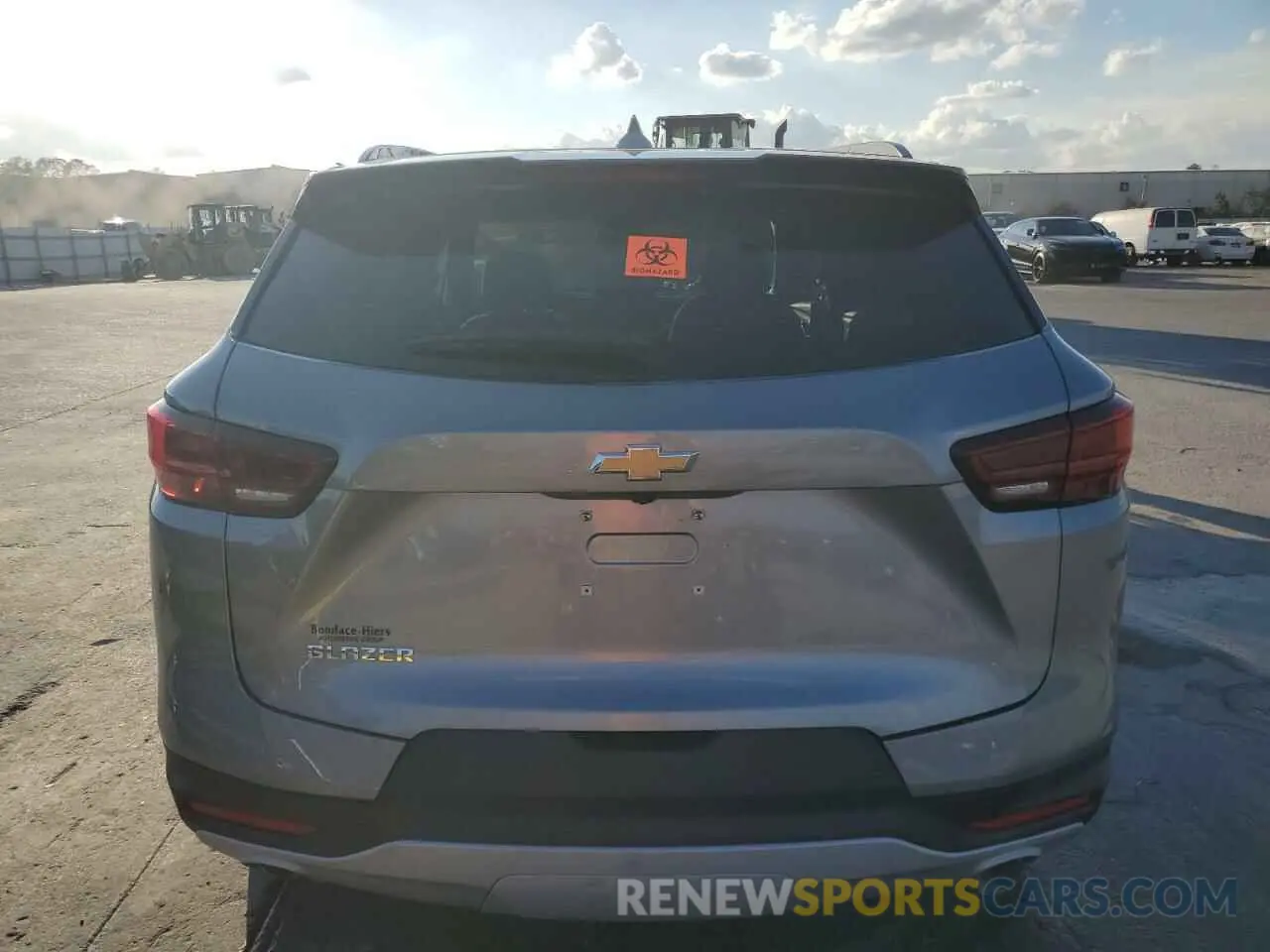6 fotografías del automóvil dañado 3GNKBCR45SS167113 CHEVROLET BLAZER 2025