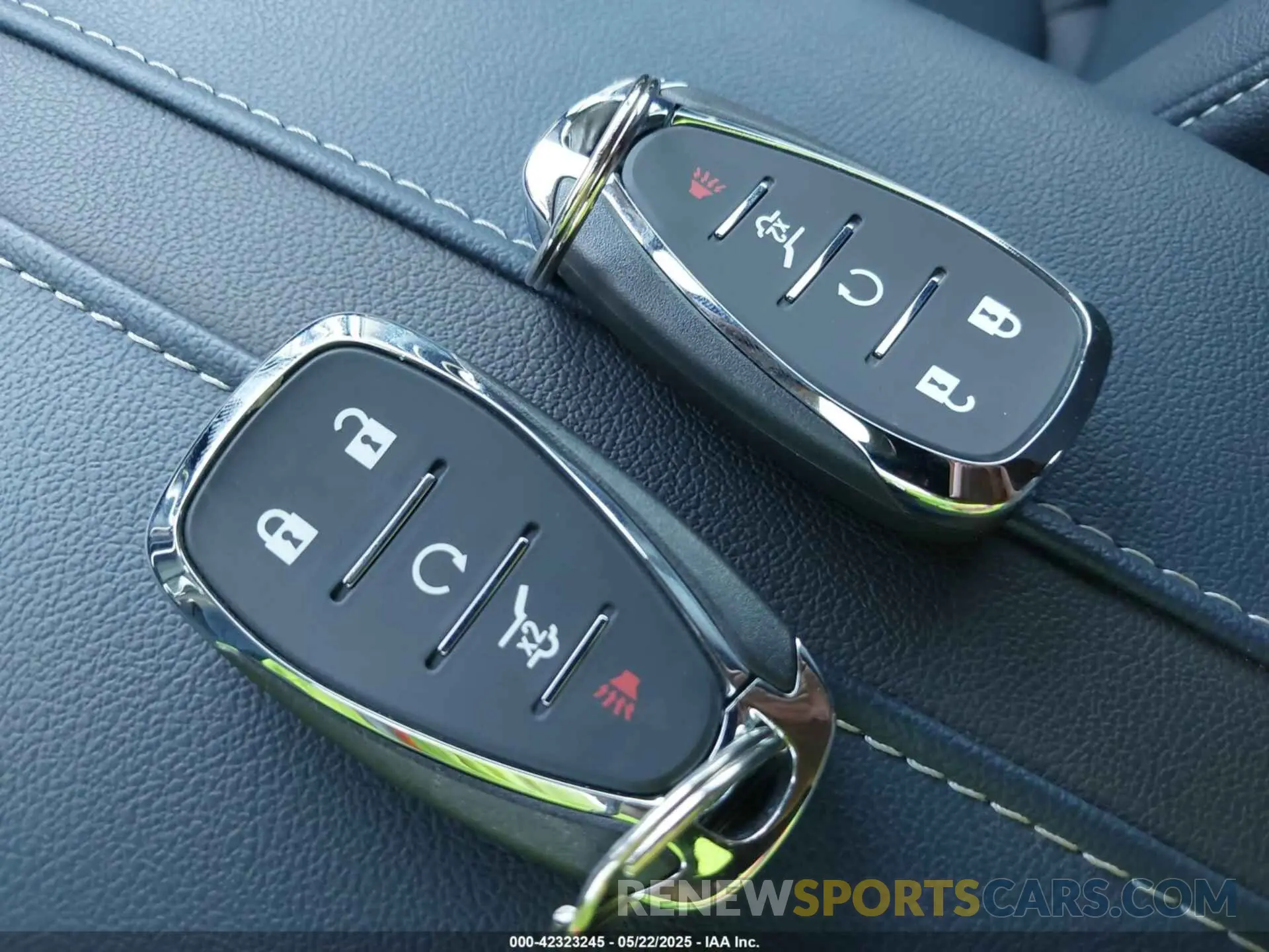 11 fotografías del automóvil dañado 3GNKBERS0SS137074 CHEVROLET BLAZER 2025