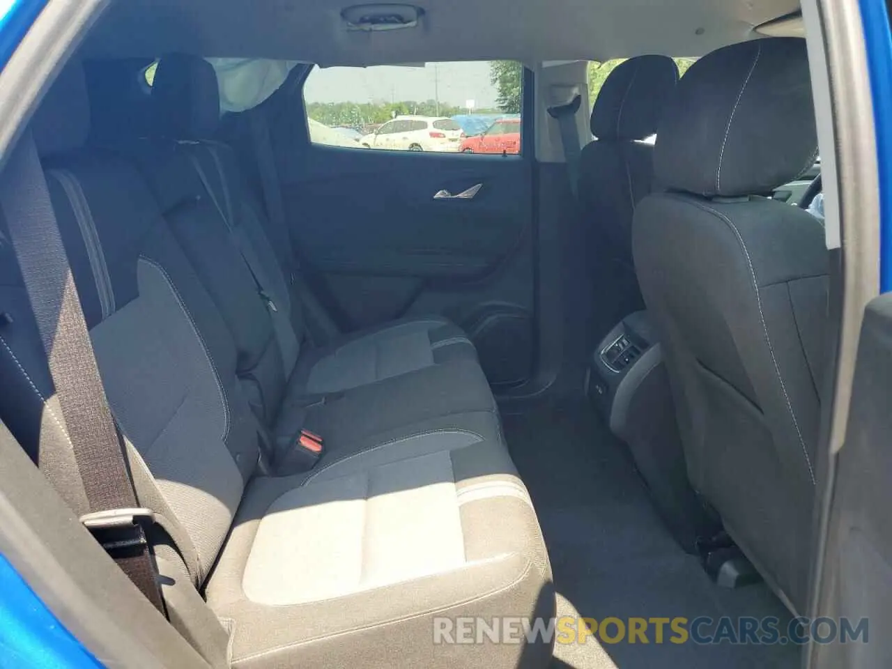 11 fotografías del automóvil dañado 3GNKBHR49SS183795 CHEVROLET BLAZER 2025