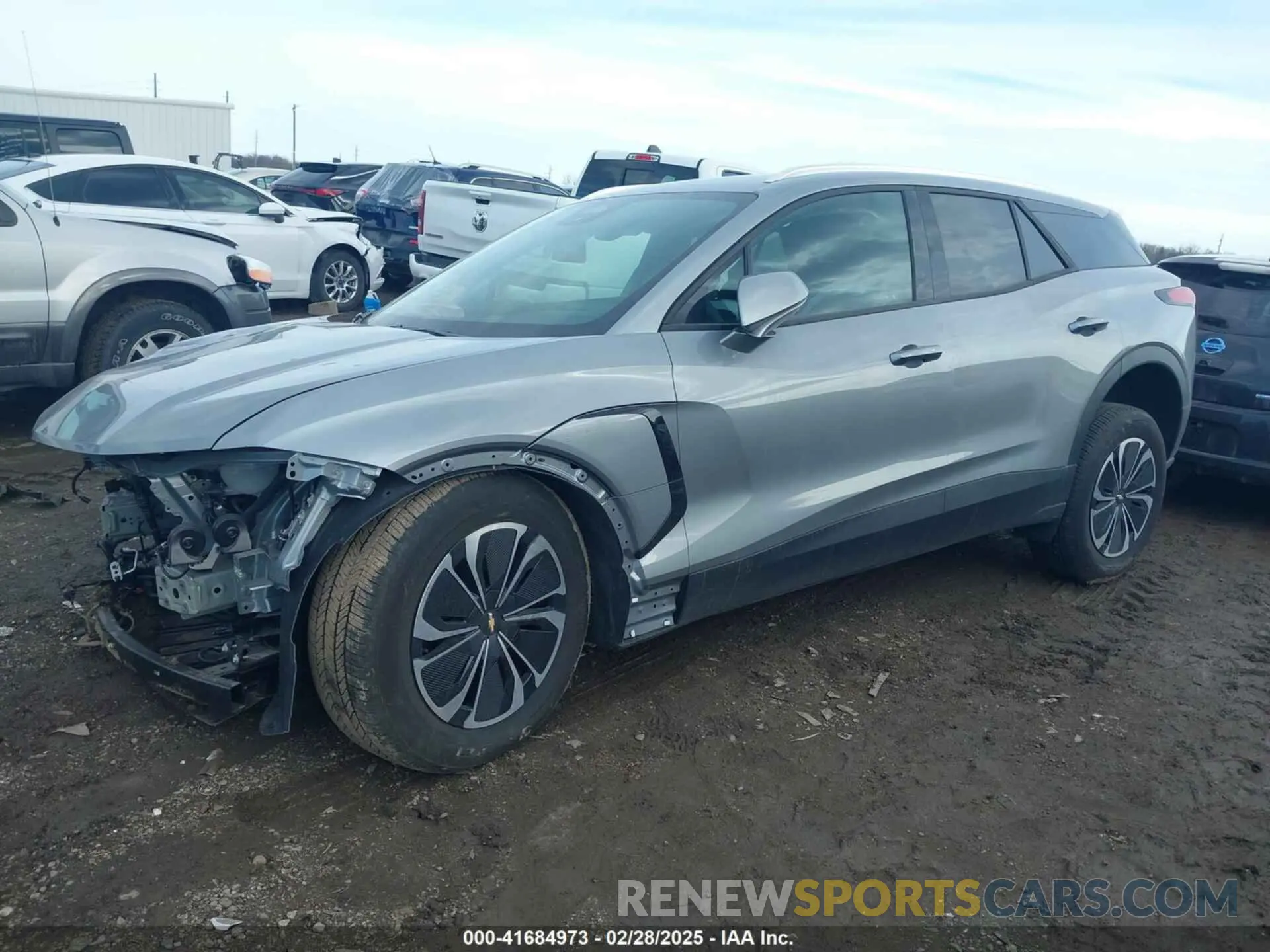 2 fotografías del automóvil dañado 3GNKDBRJ0RS277894 CHEVROLET BLAZER EV 2024