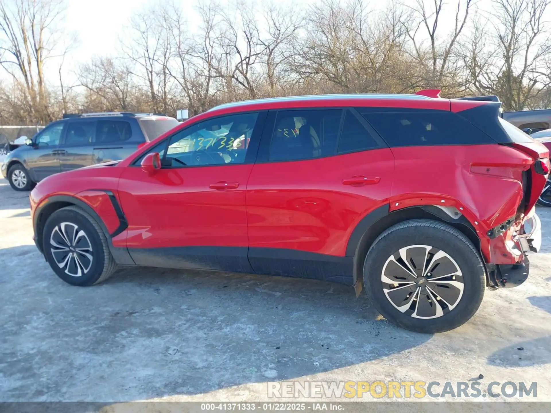 15 fotografías del automóvil dañado 3GNKDBRJ4RS202907 CHEVROLET BLAZER EV 2024