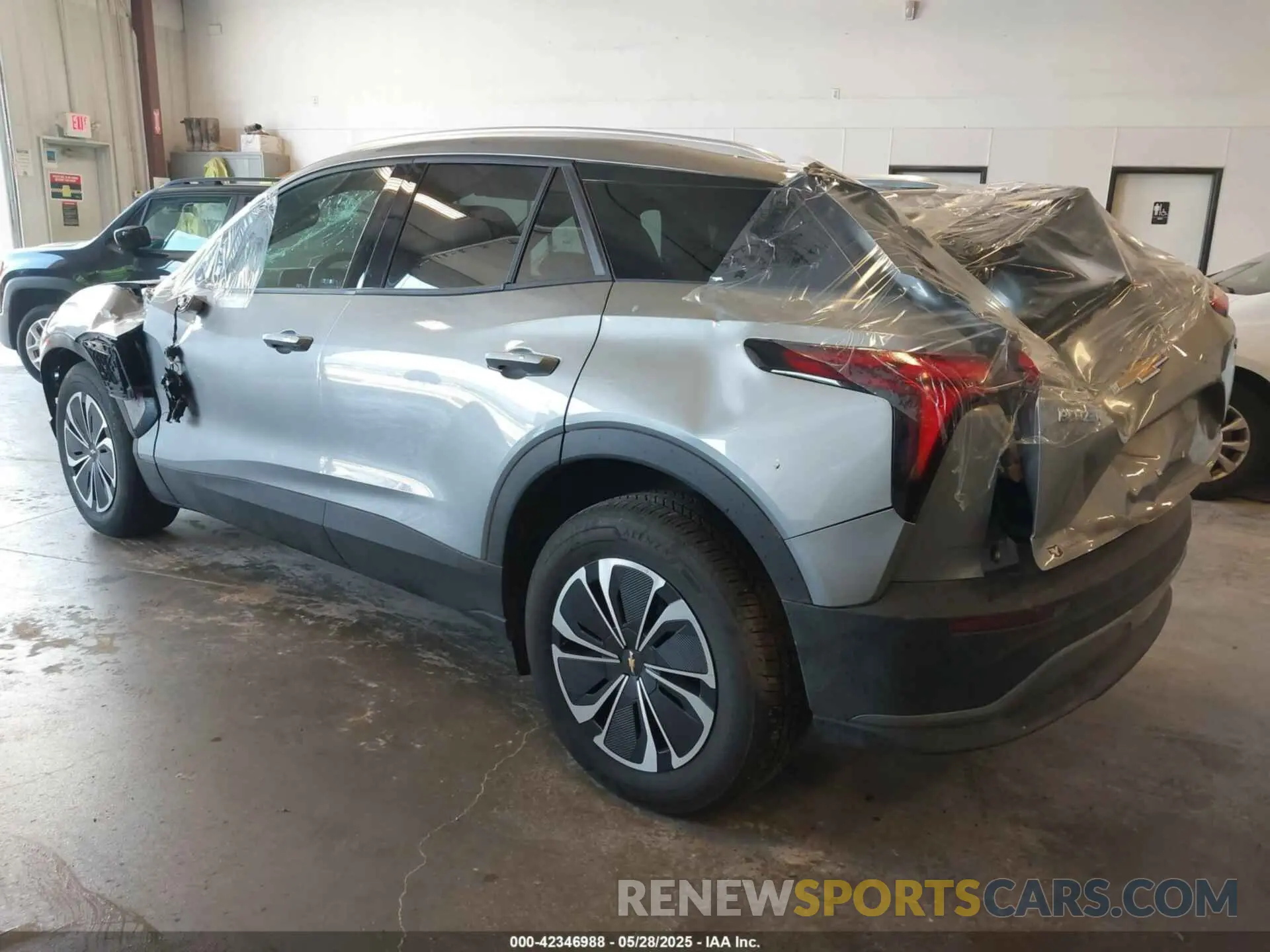 3 fotografías del automóvil dañado 3GNKDBRJ6RS278046 CHEVROLET BLAZER EV 2024