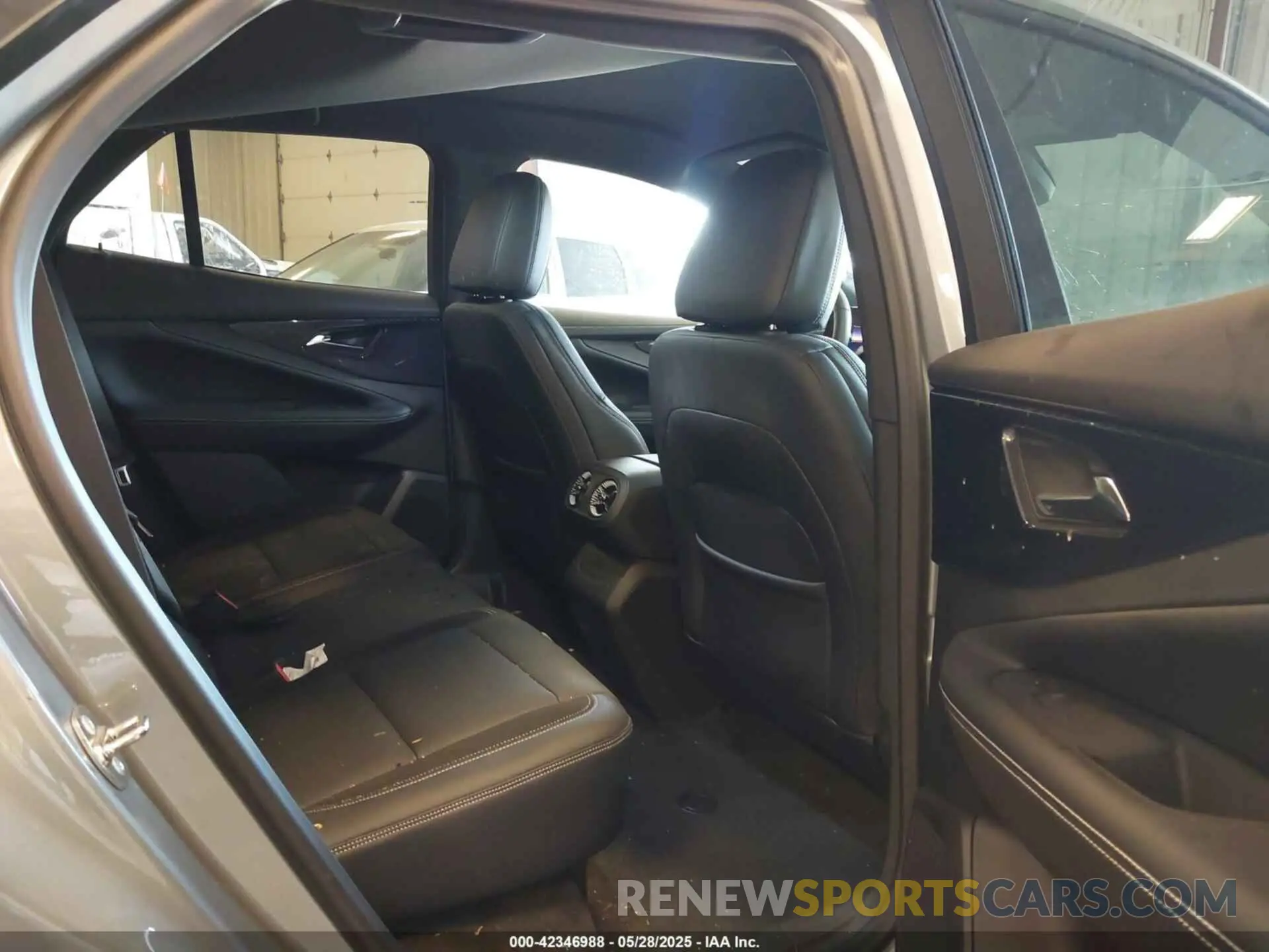8 fotografías del automóvil dañado 3GNKDBRJ6RS278046 CHEVROLET BLAZER EV 2024