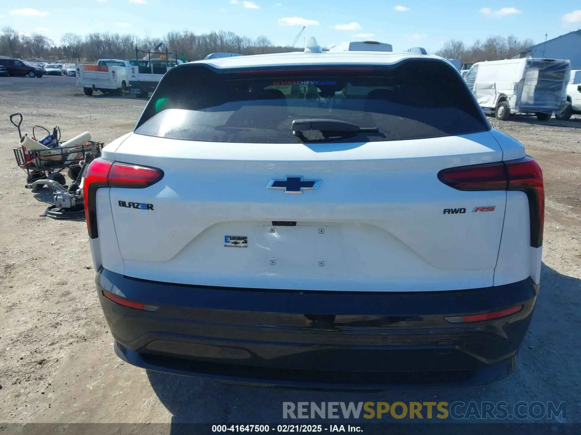 15 fotografías del automóvil dañado 3GNKDCRJ4RS290900 CHEVROLET BLAZER EV 2024