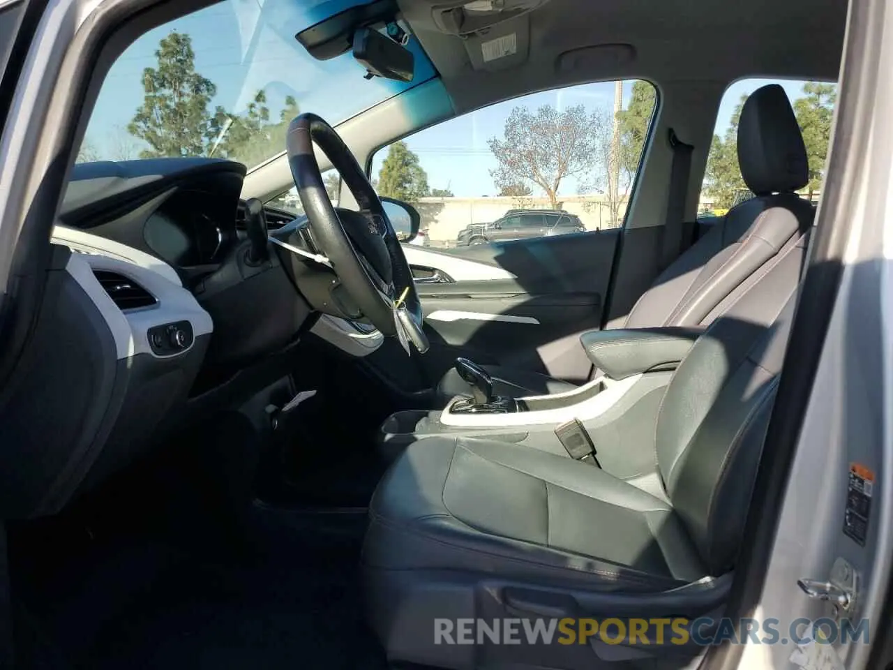 7 fotografías del automóvil dañado 1G1FZ6S05K4139545 CHEVROLET BOLT 2019