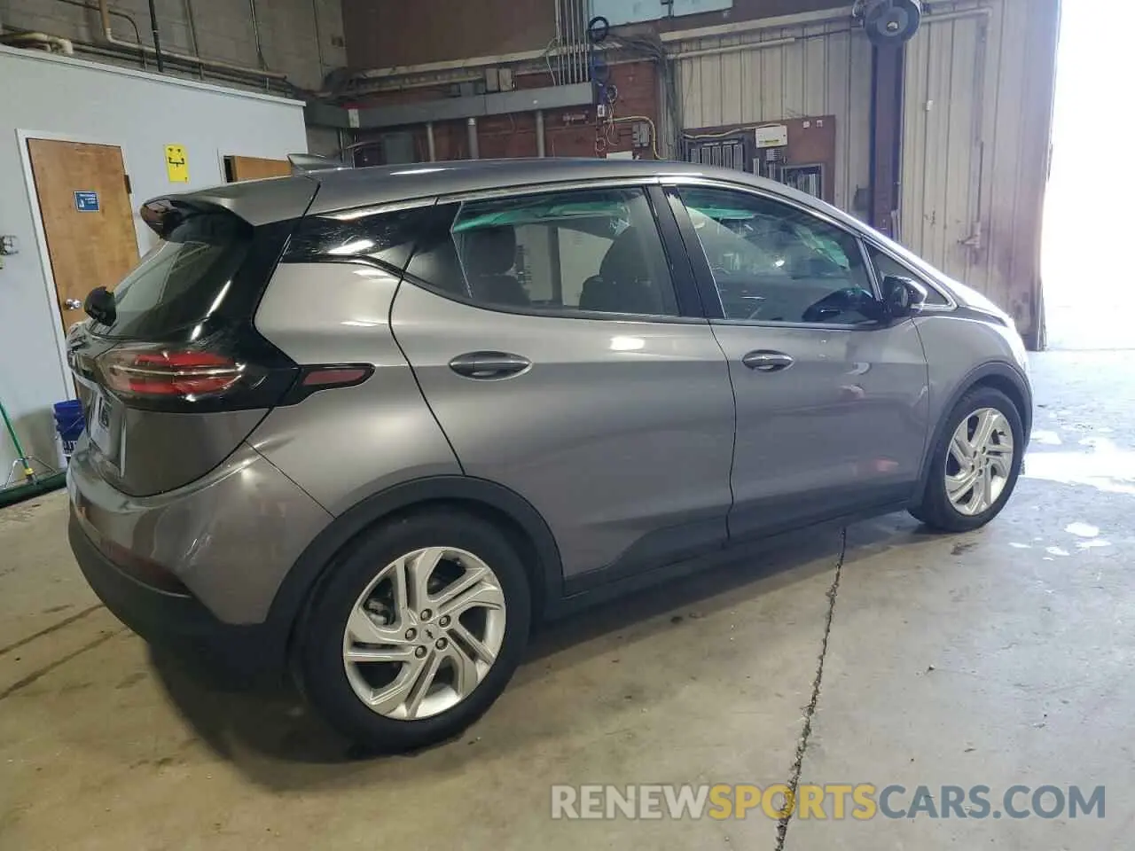 3 fotografías del automóvil dañado 1G1FW6S08P4186648 CHEVROLET BOLT 2023