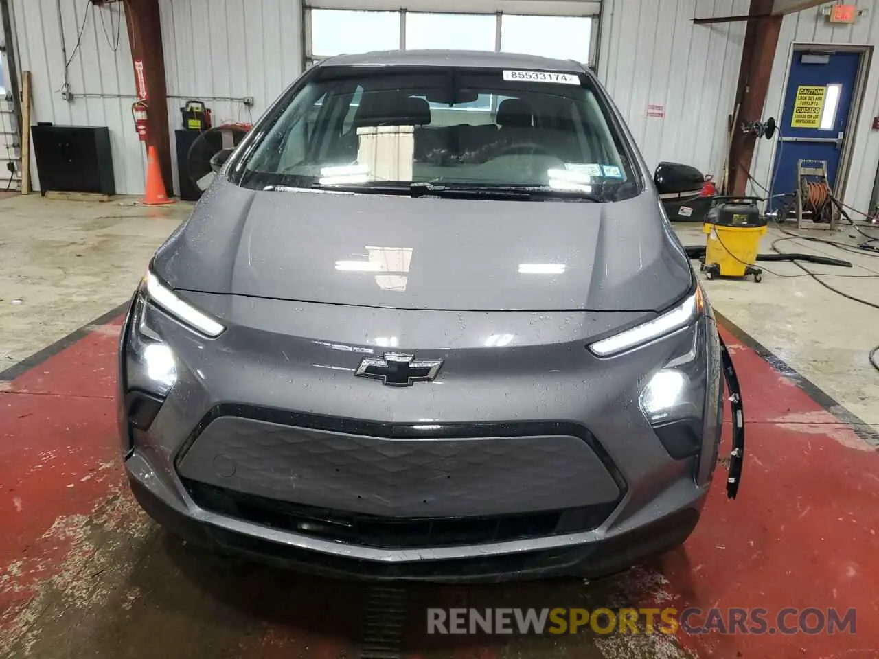 5 fotografías del automóvil dañado 1G1FW6S0XP4163128 CHEVROLET BOLT 2023