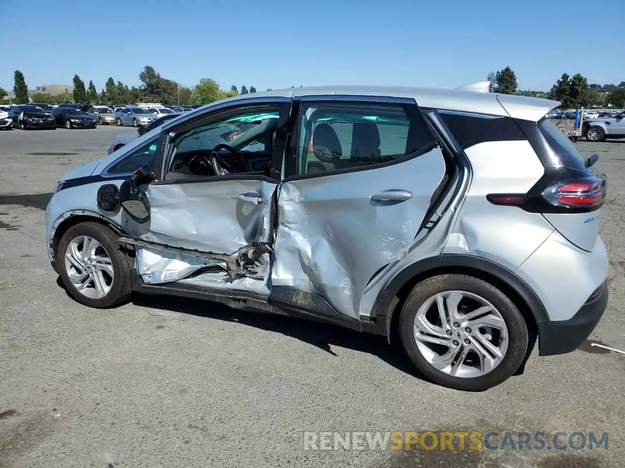 2 fotografías del automóvil dañado 1G1FW6S0XP4176946 CHEVROLET BOLT 2023