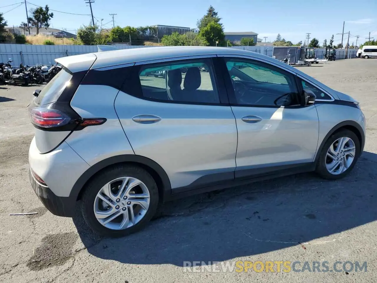 3 fotografías del automóvil dañado 1G1FW6S0XP4176946 CHEVROLET BOLT 2023