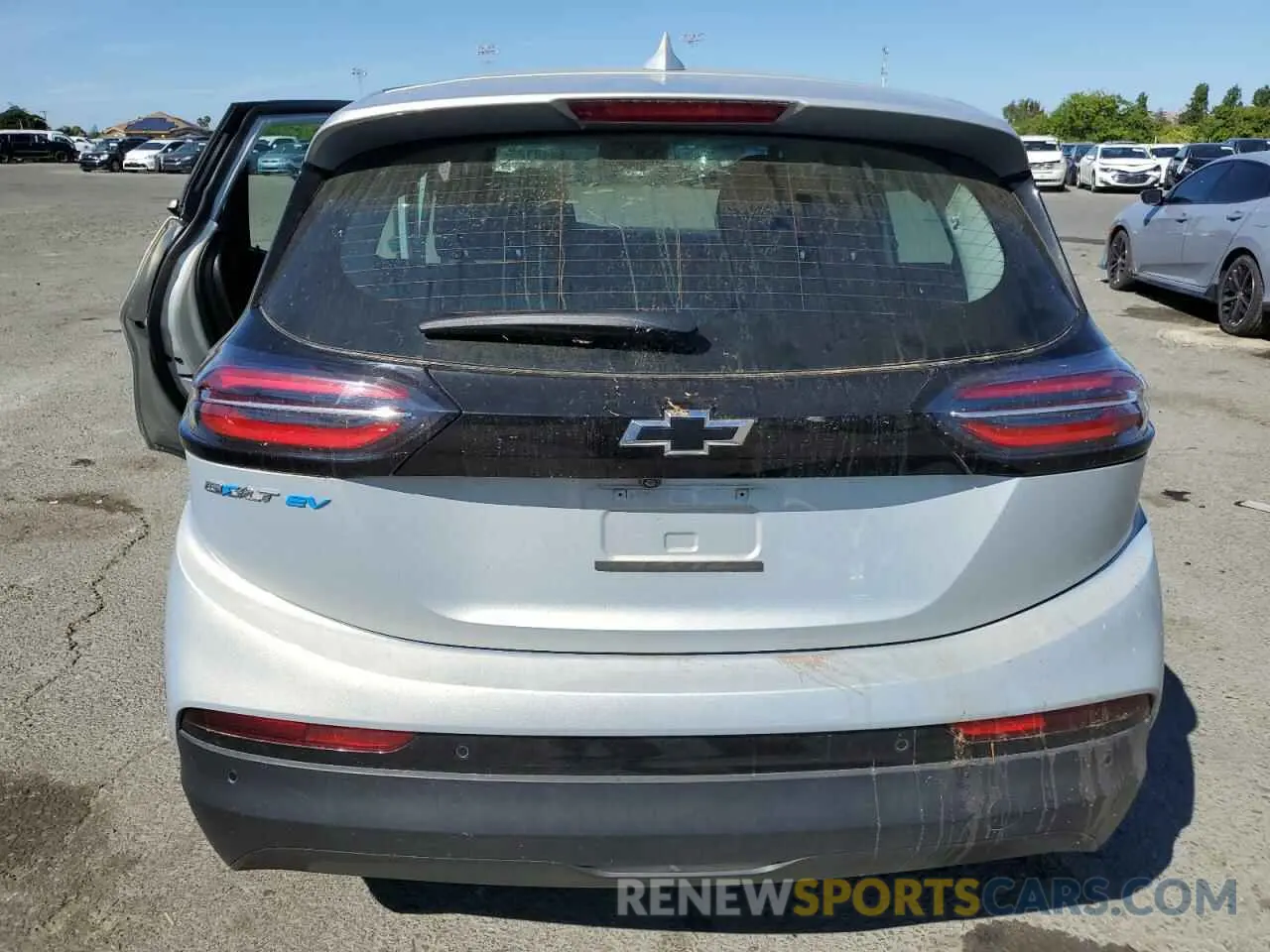 6 fotografías del automóvil dañado 1G1FW6S0XP4176946 CHEVROLET BOLT 2023
